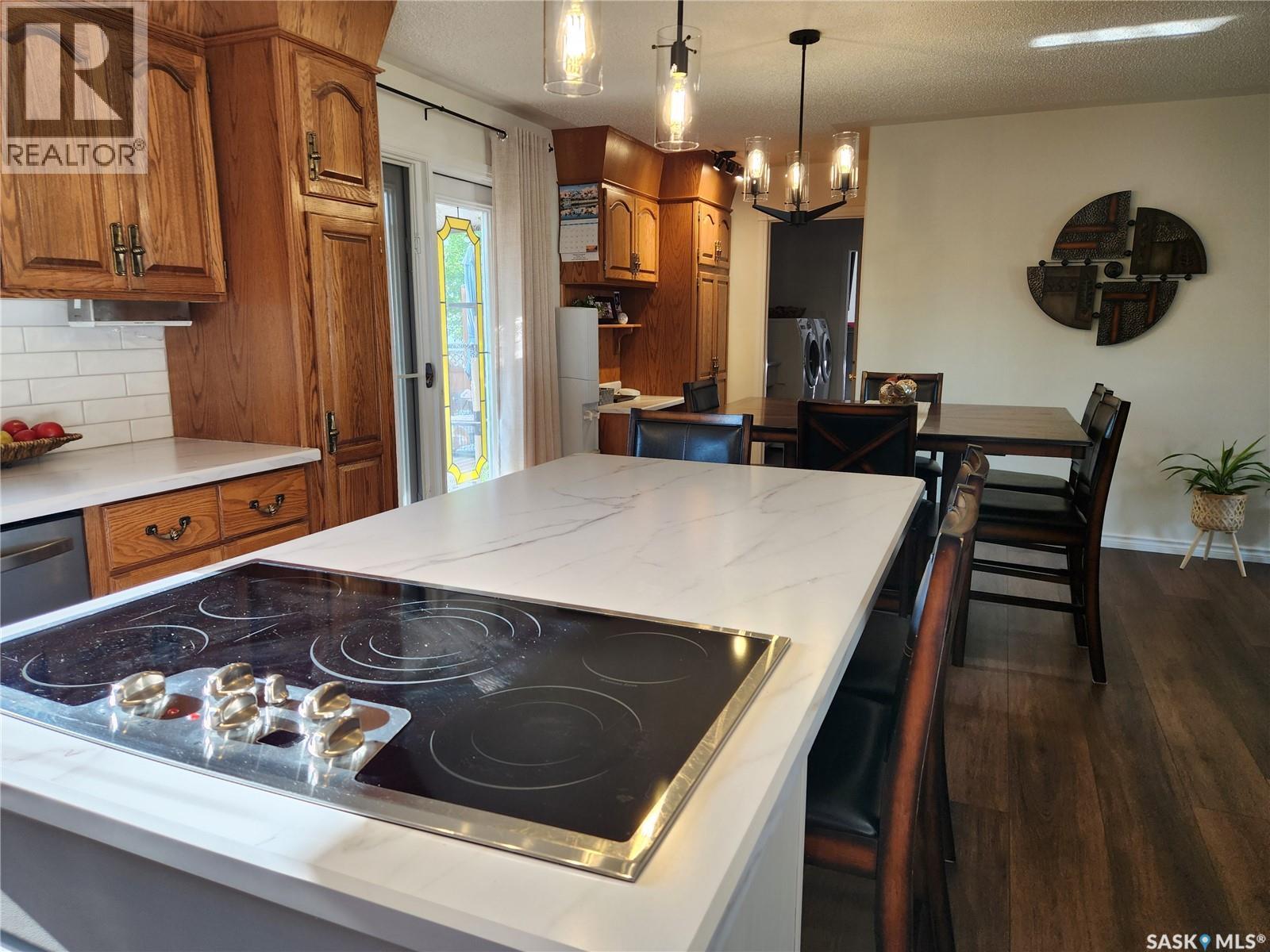 Photo 28 of 702 Golburn Crescent, Tisdale SK