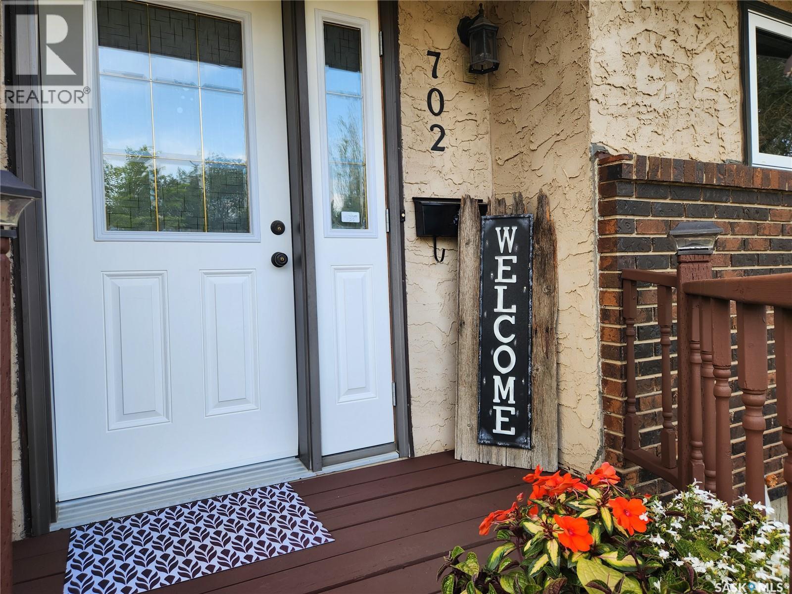 Photo 34 of 702 Golburn Crescent, Tisdale SK
