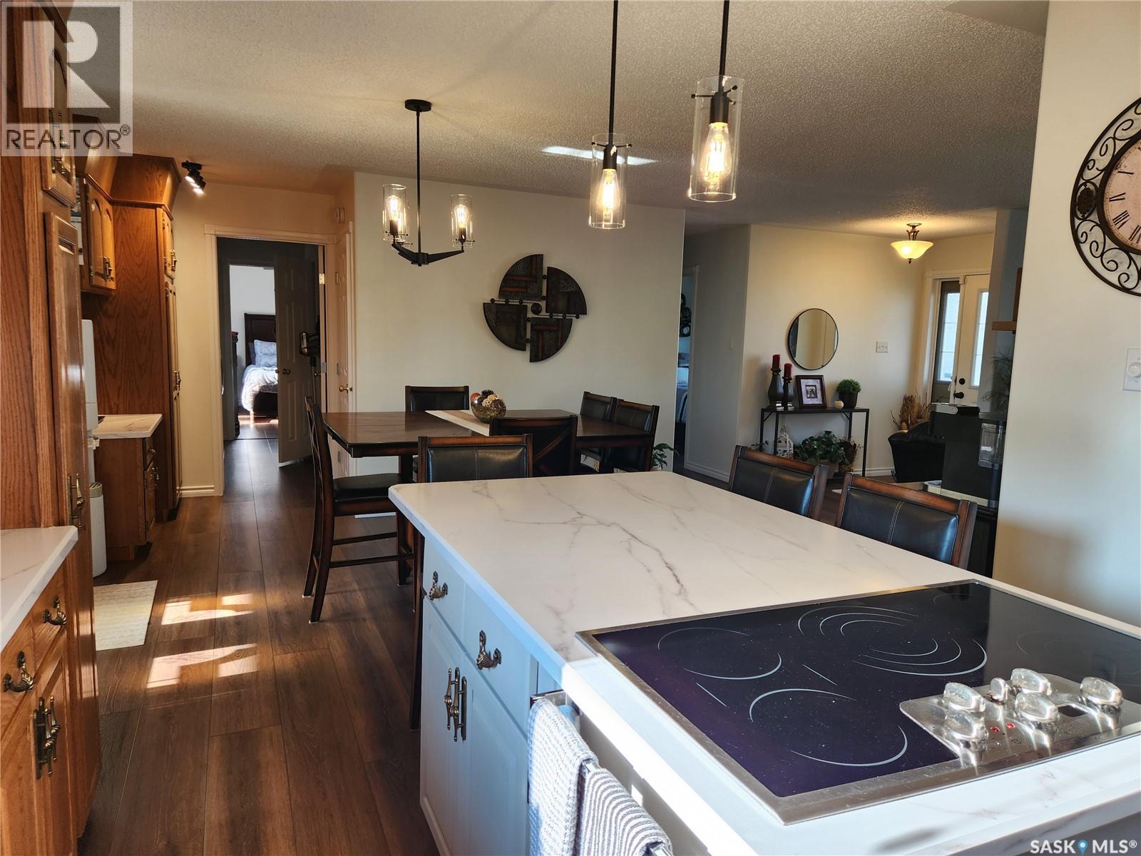 Photo 22 of 702 Golburn Crescent, Tisdale SK
