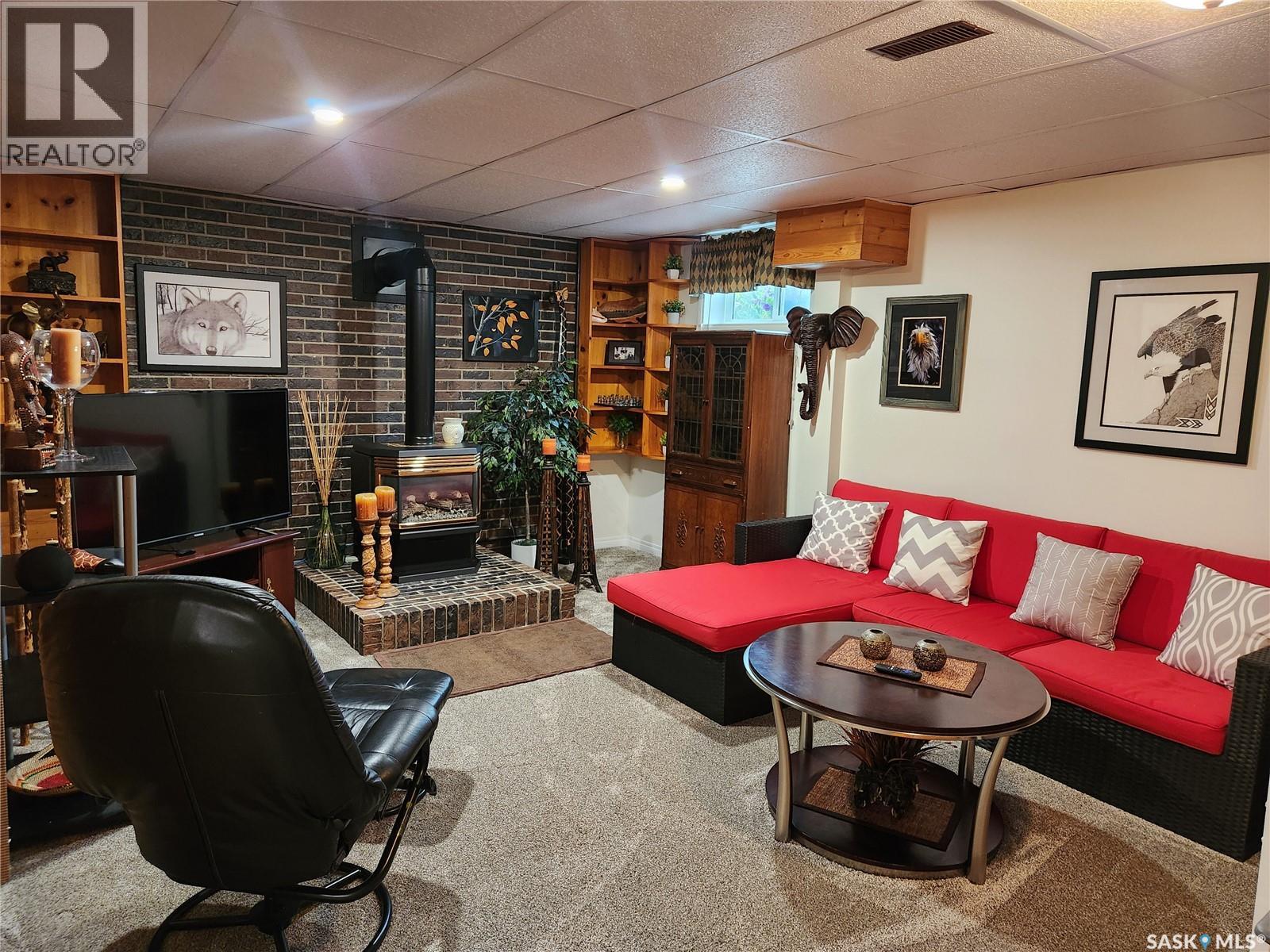 Photo 46 of 702 Golburn Crescent, Tisdale SK