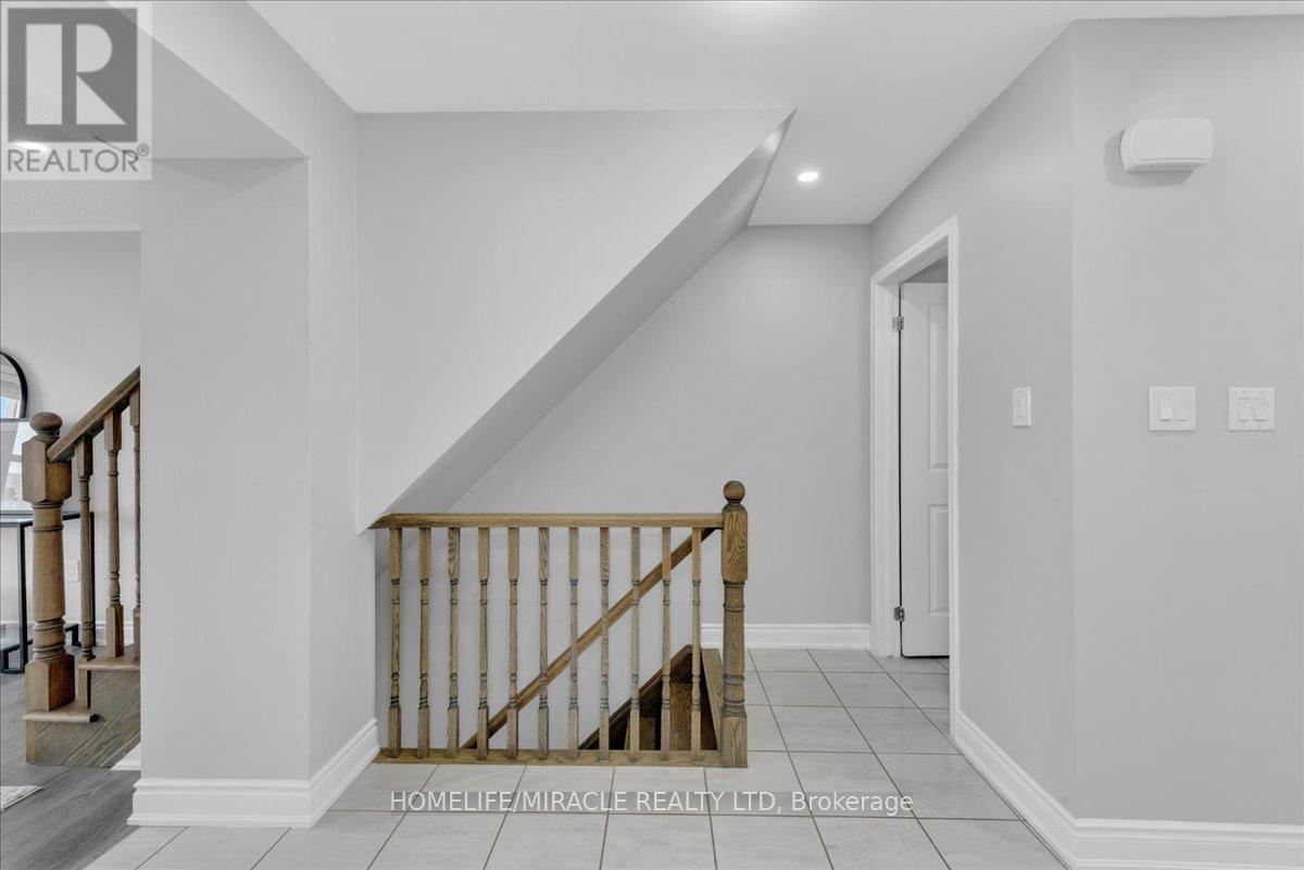 Photo 16 of 5 Stewardship Road, Brampton ON
