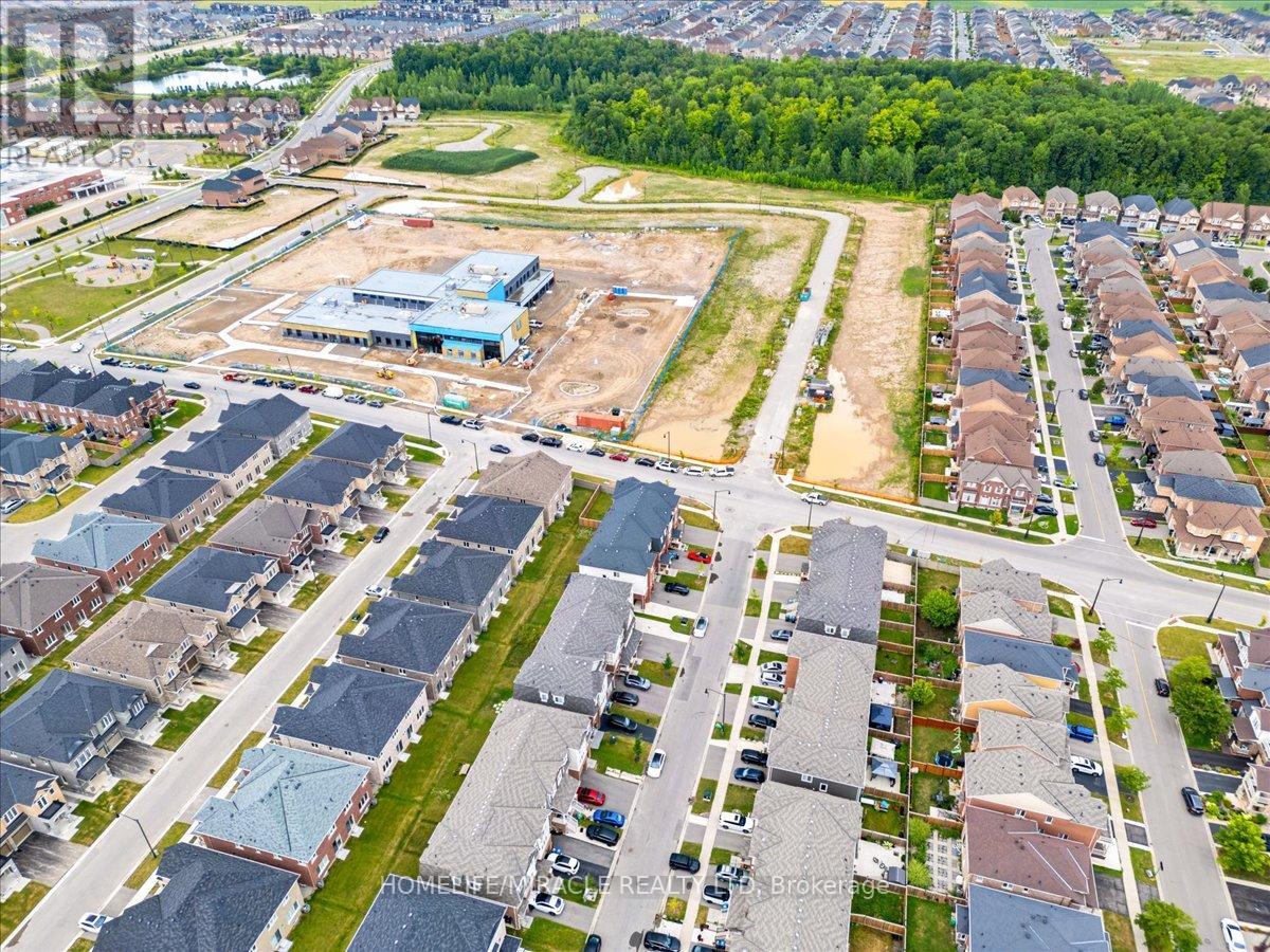 Photo 44 of 5 Stewardship Road, Brampton ON