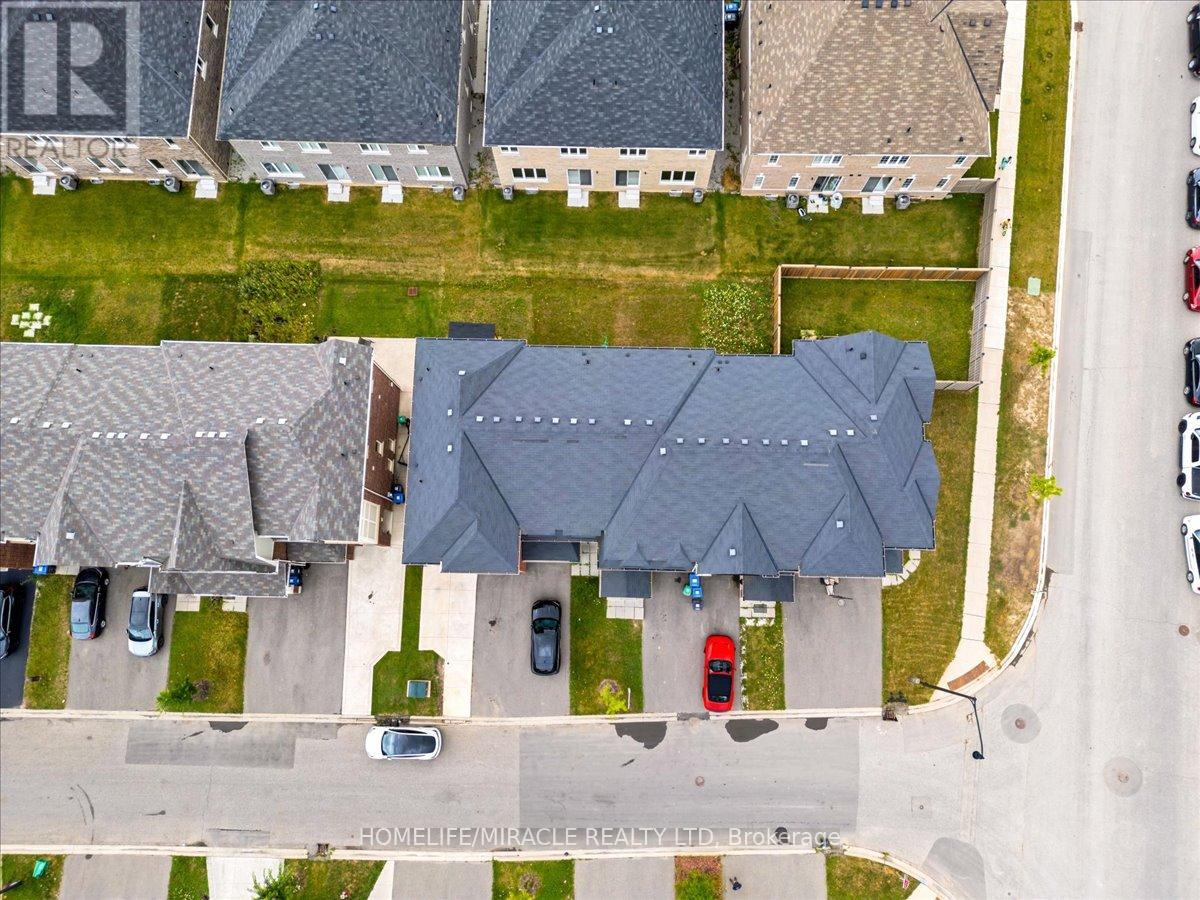 Photo 43 of 5 Stewardship Road, Brampton ON