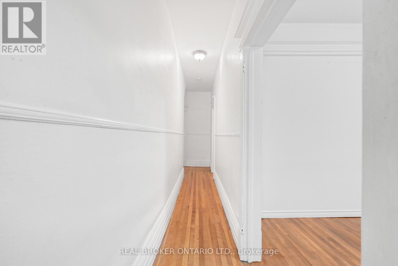Photo 31 of 72 Upper Lorne Place, Ottawa ON
