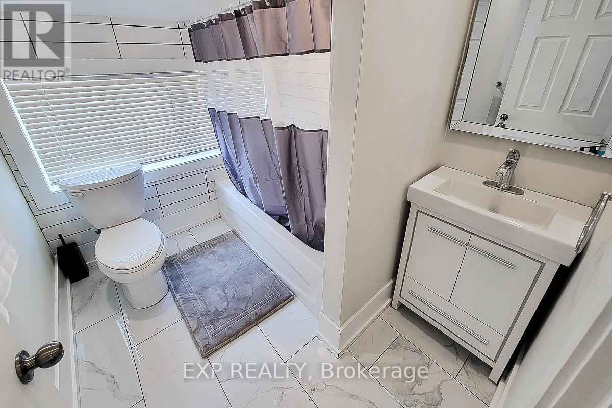 Photo 25 of 395 Aberdeen Avenue, Hamilton ON