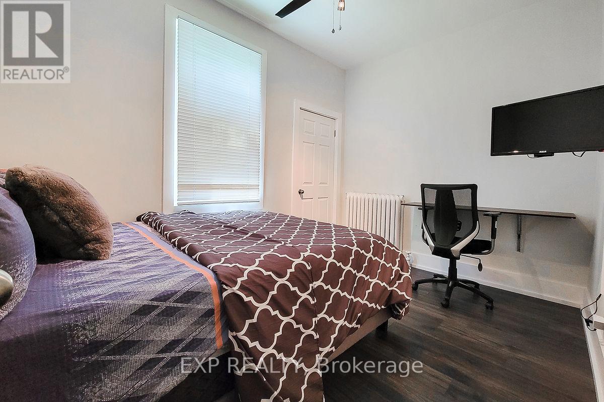 Photo 45 of 395 Aberdeen Avenue, Hamilton ON
