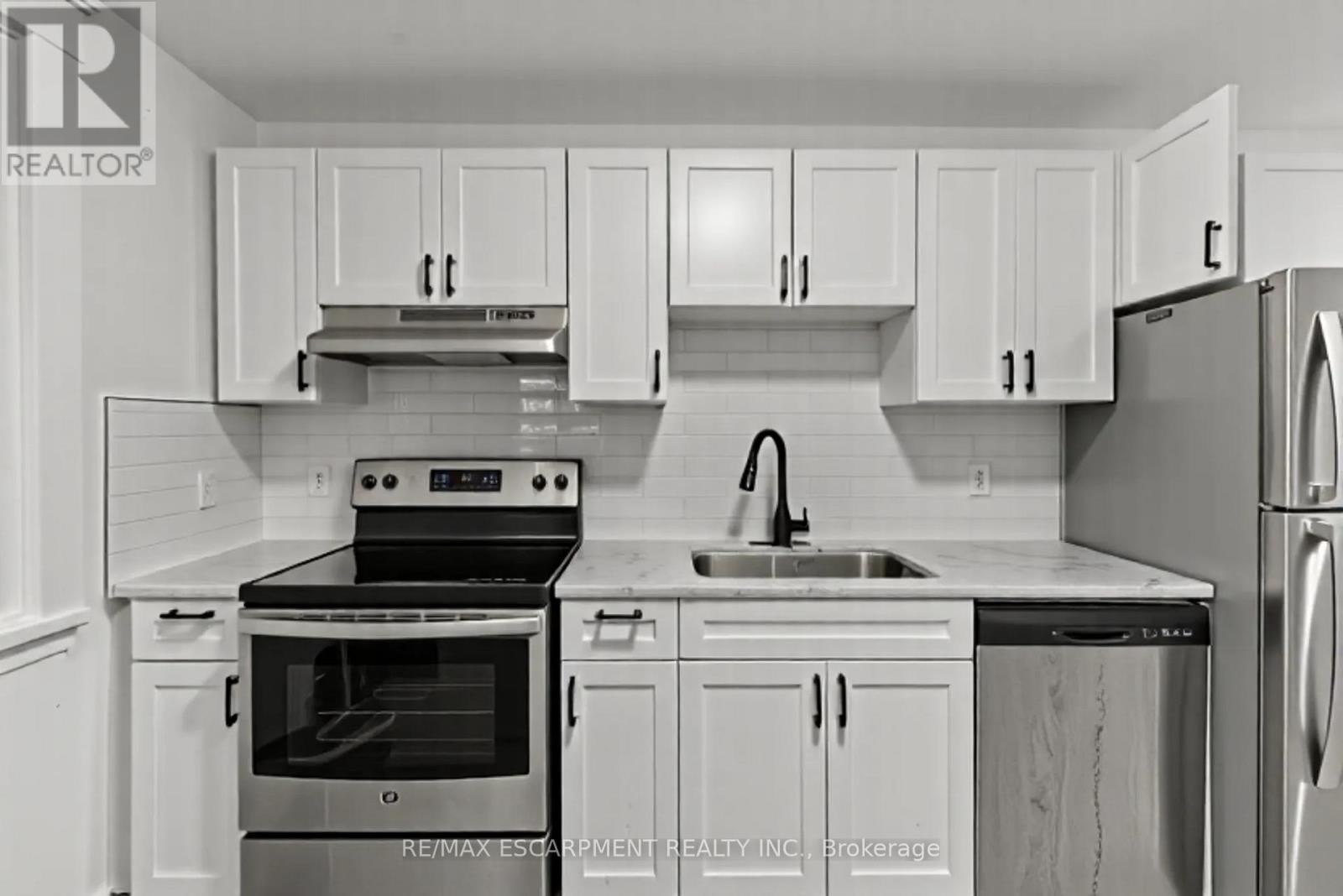 Photo 2 of 48 Locke Street S, Hamilton ON