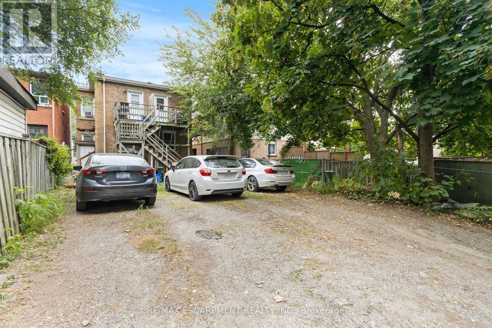 Photo 7 of 48 Locke Street S, Hamilton ON