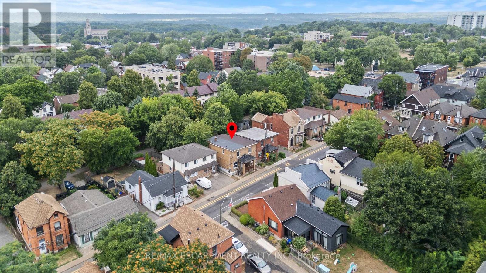 Photo 15 of 48 Locke Street S, Hamilton ON