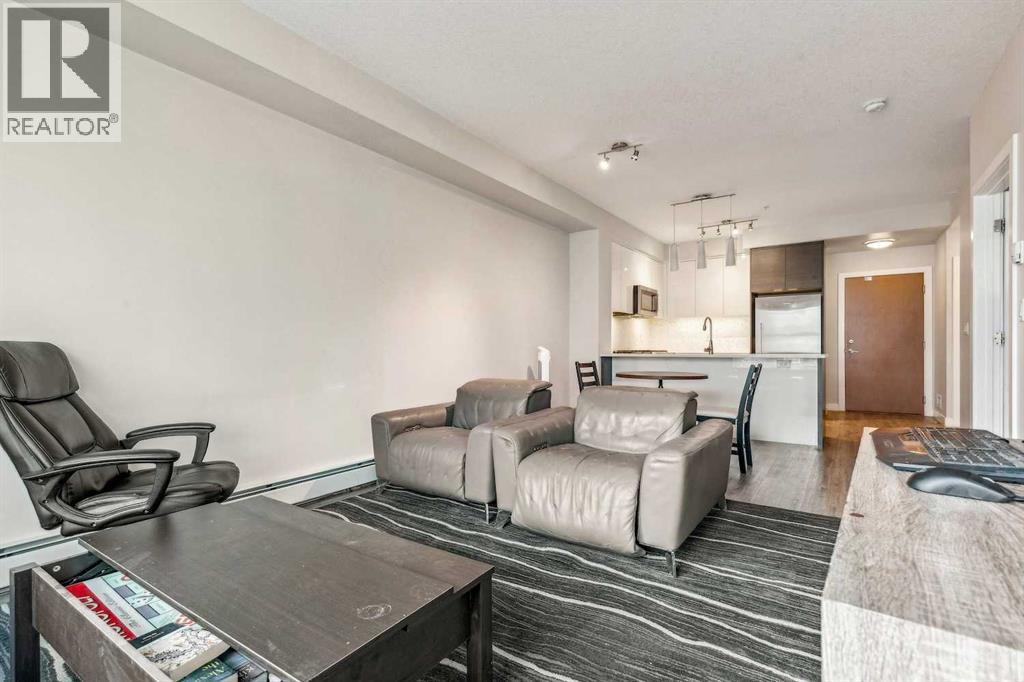 Photo 4 of 1210 95 Burma Star Road Sw, Calgary AB