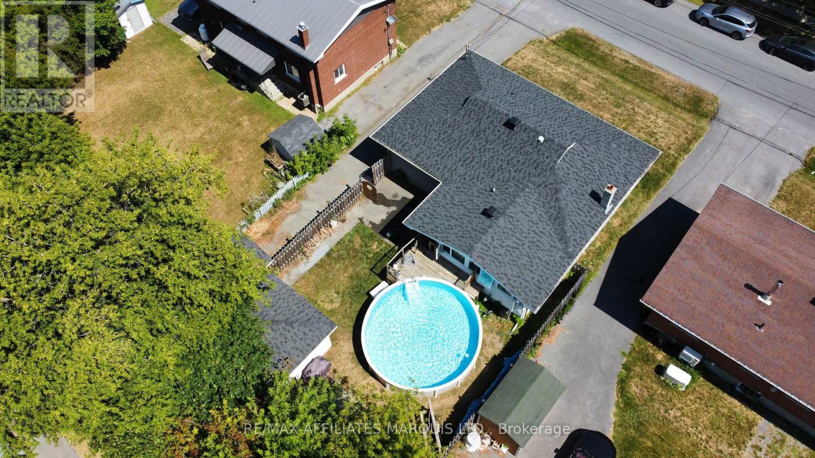 Photo 36 of 1340 Alfred Street, Cornwall ON