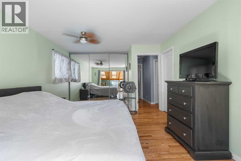 Single Family House Bungalow for Sale in   Avenue NE Huntington Hills Calgary 