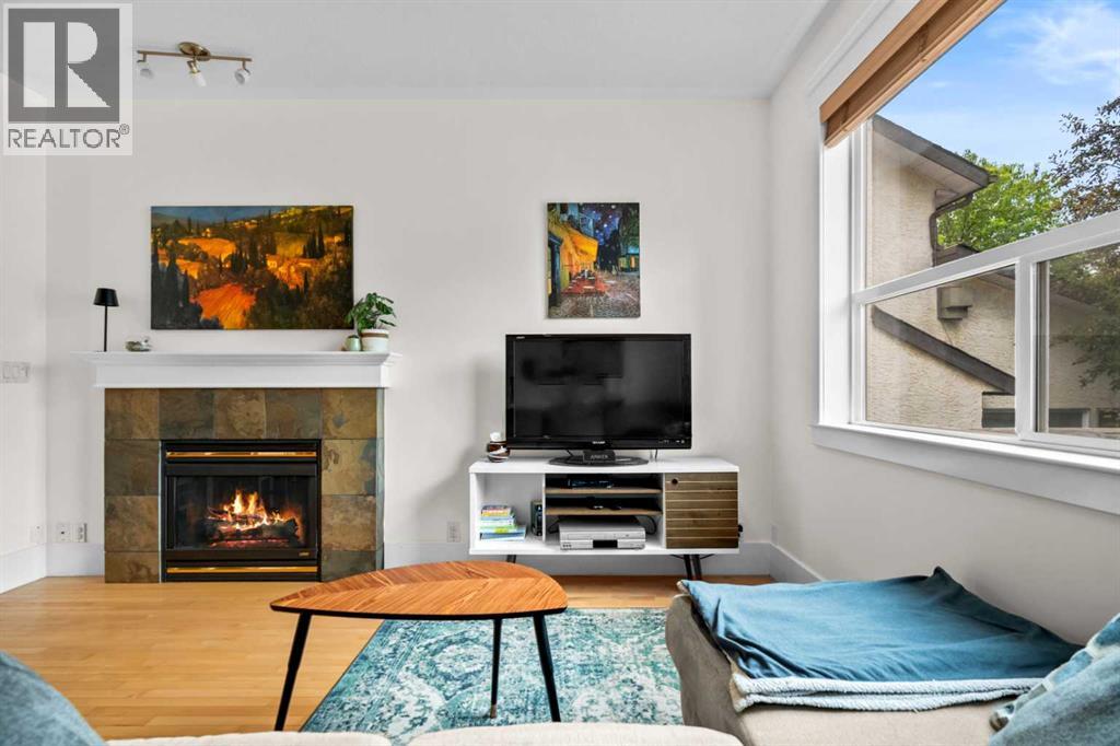 Photo 14 of 3111 39 Street Sw, Calgary AB