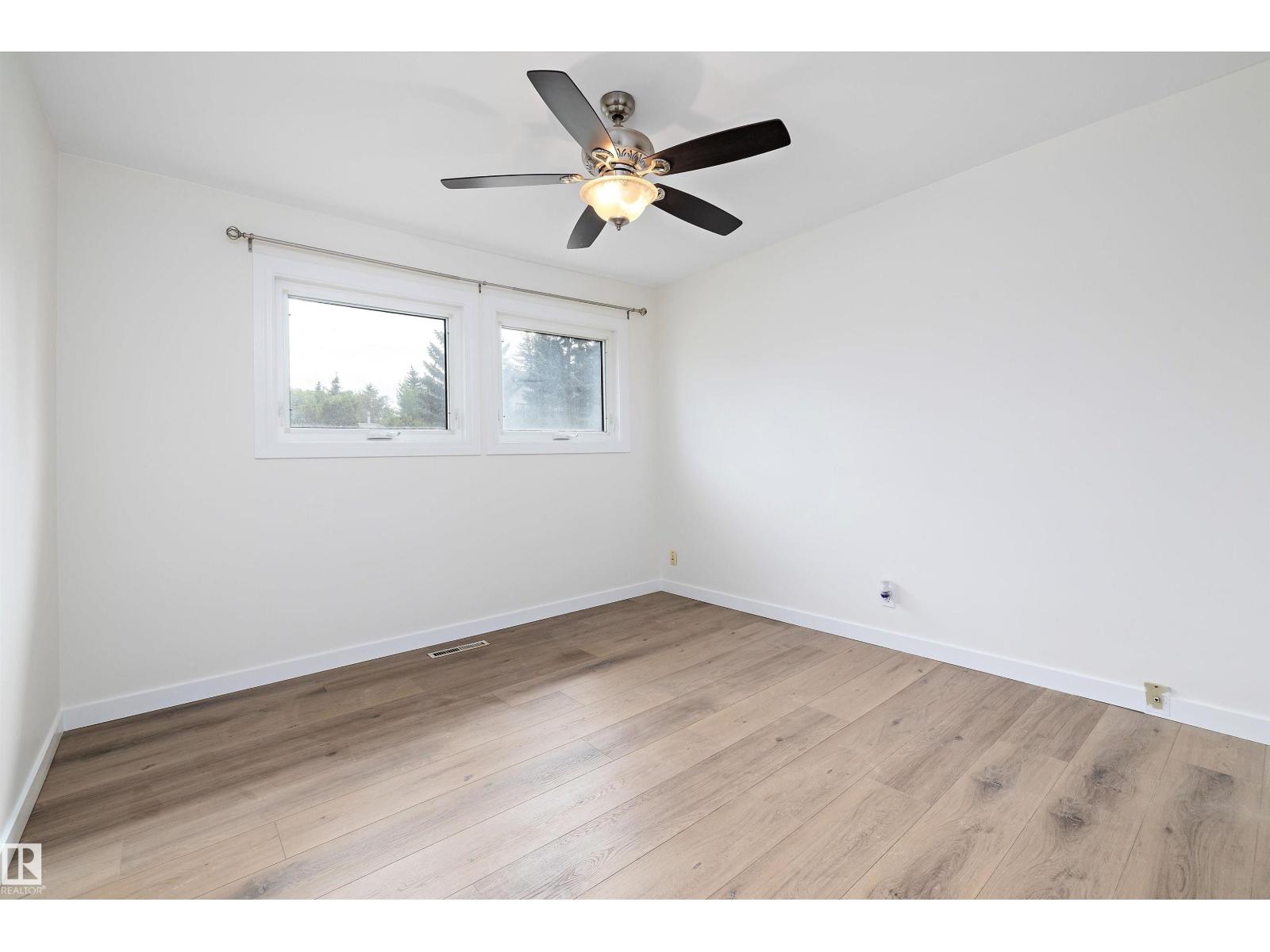 Photo 20 of 8928 147 St Nw, Edmonton AB