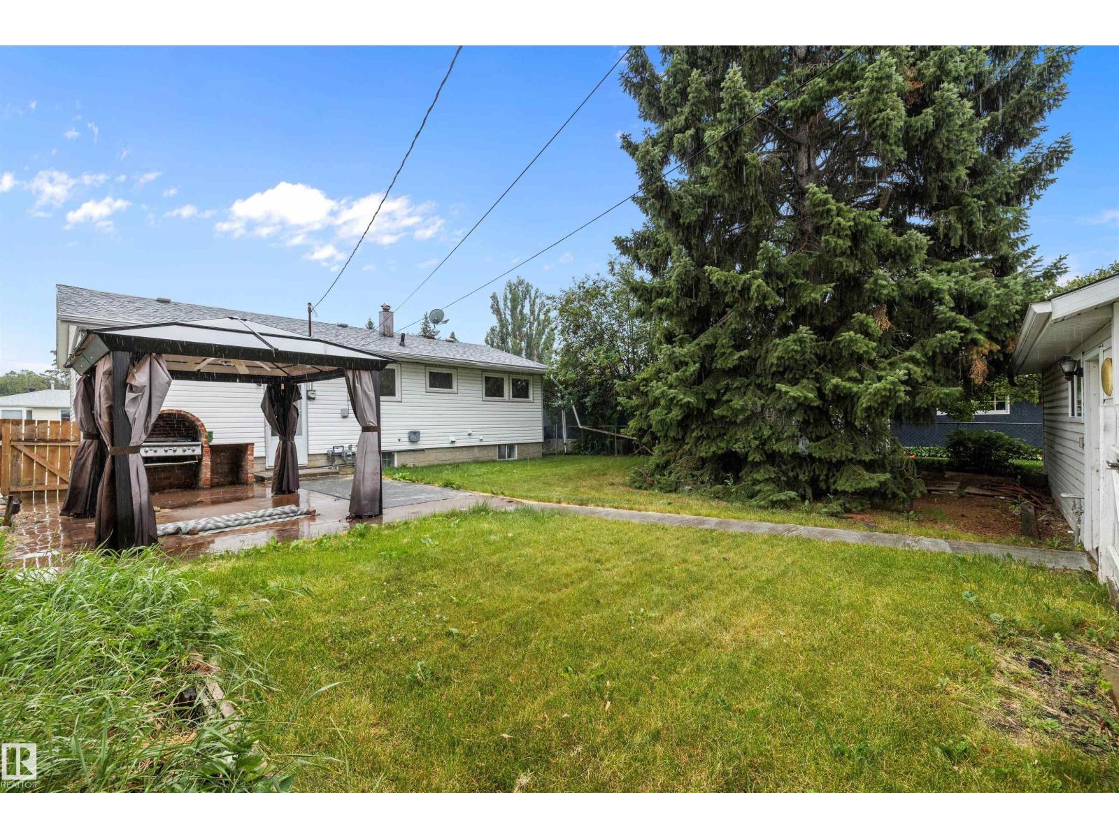 Photo 38 of 8928 147 St Nw, Edmonton AB