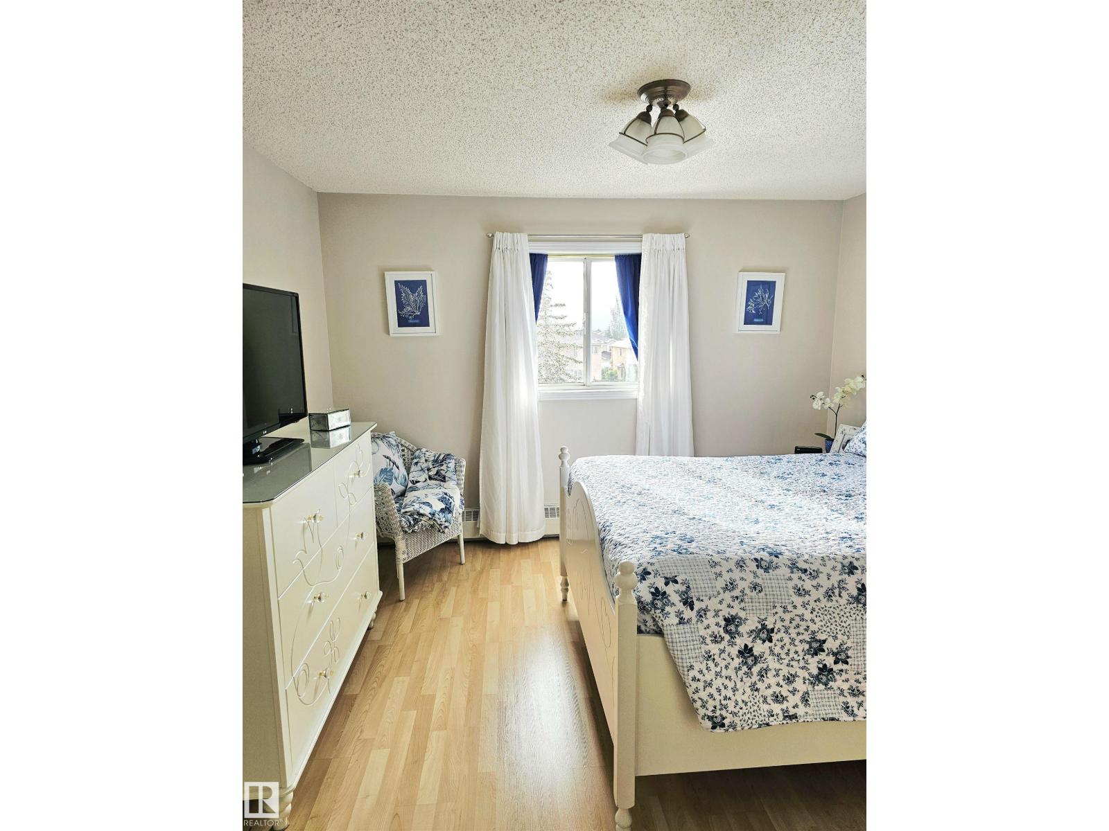 Photo 17 of 318 6710 158 Av Nw, Edmonton AB