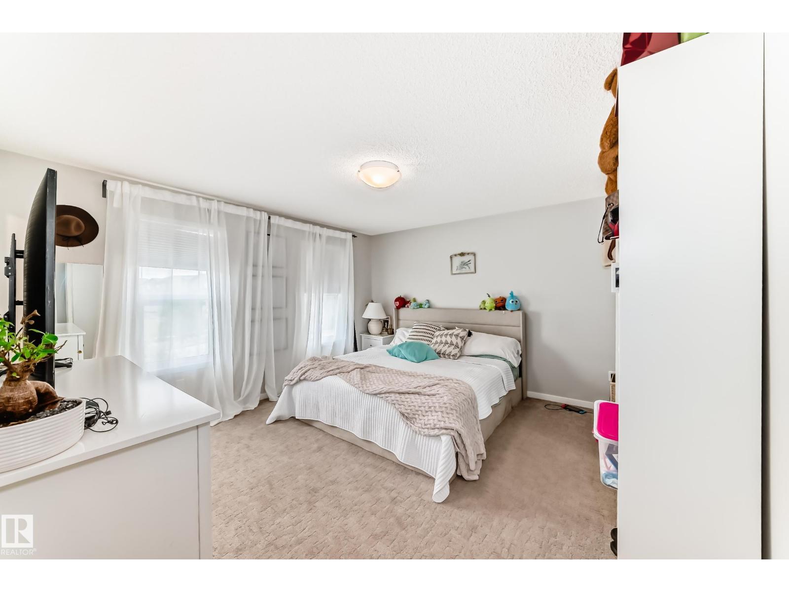 Photo 57 of 2333 82 St Sw, Edmonton AB