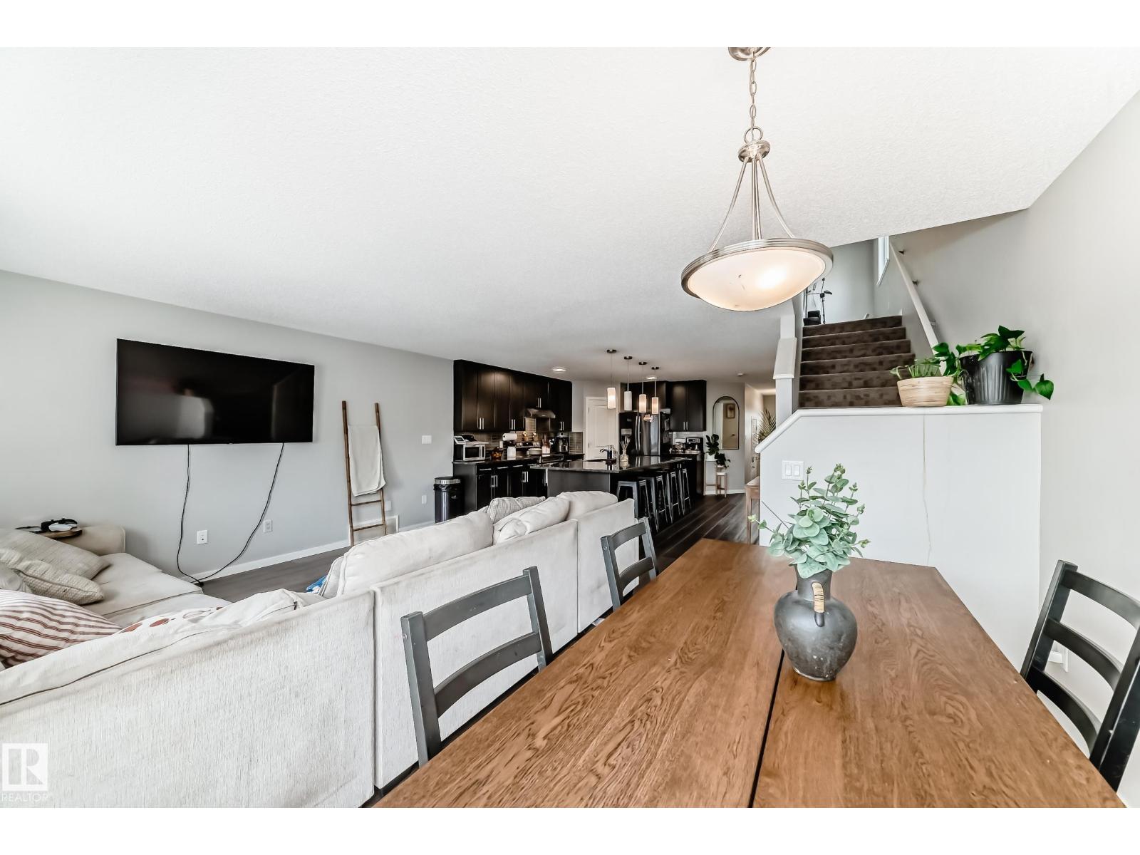Photo 54 of 2333 82 St Sw, Edmonton AB
