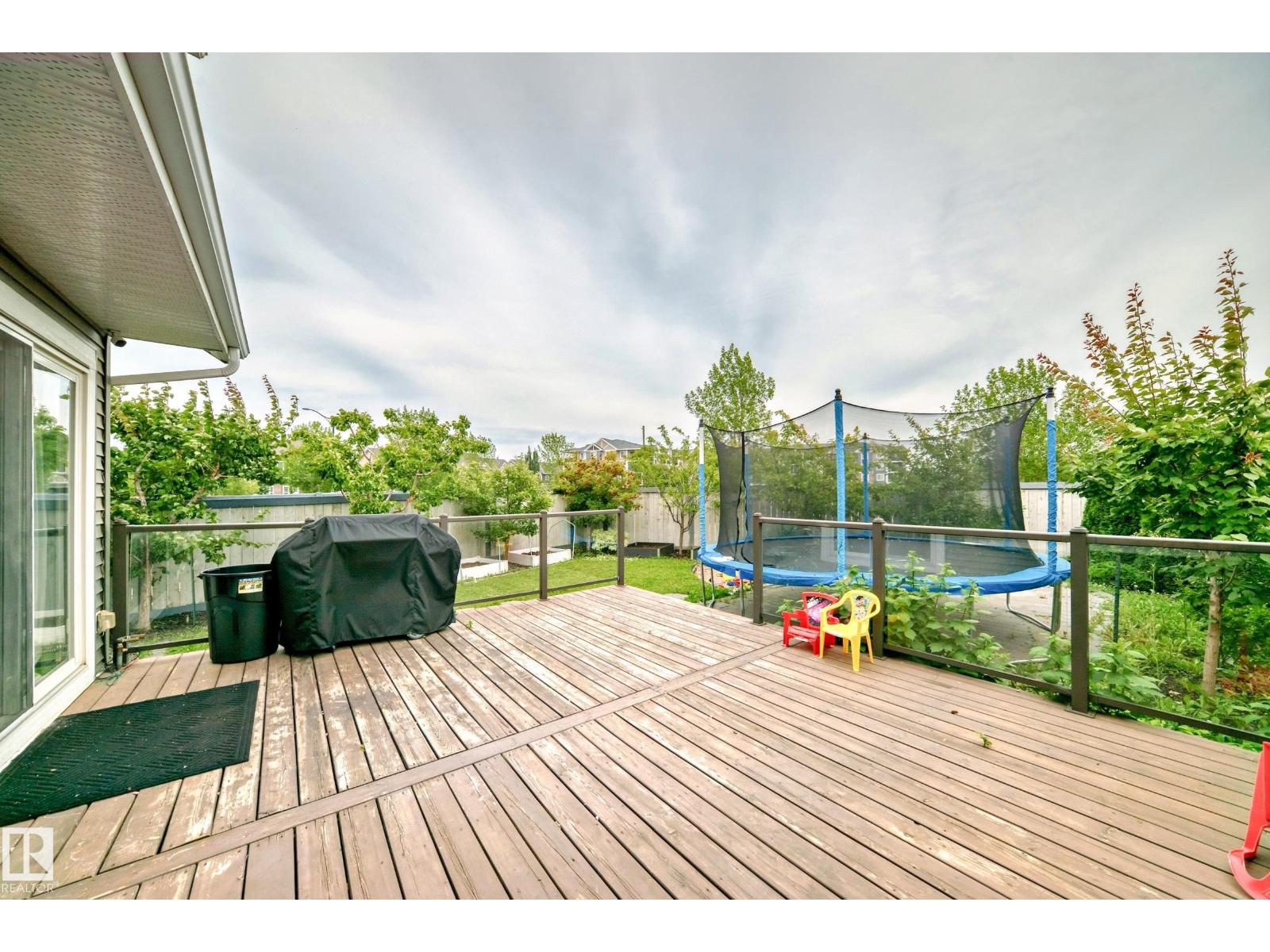 Photo 38 of 2333 82 St Sw, Edmonton AB