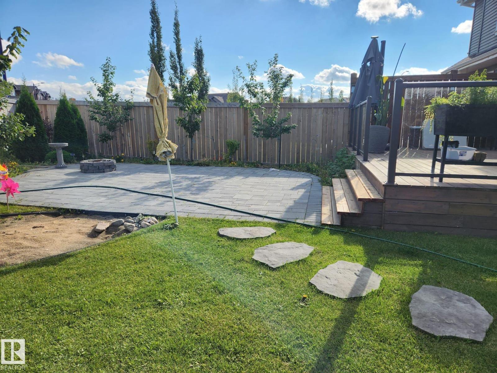 Photo 51 of 2333 82 St Sw, Edmonton AB