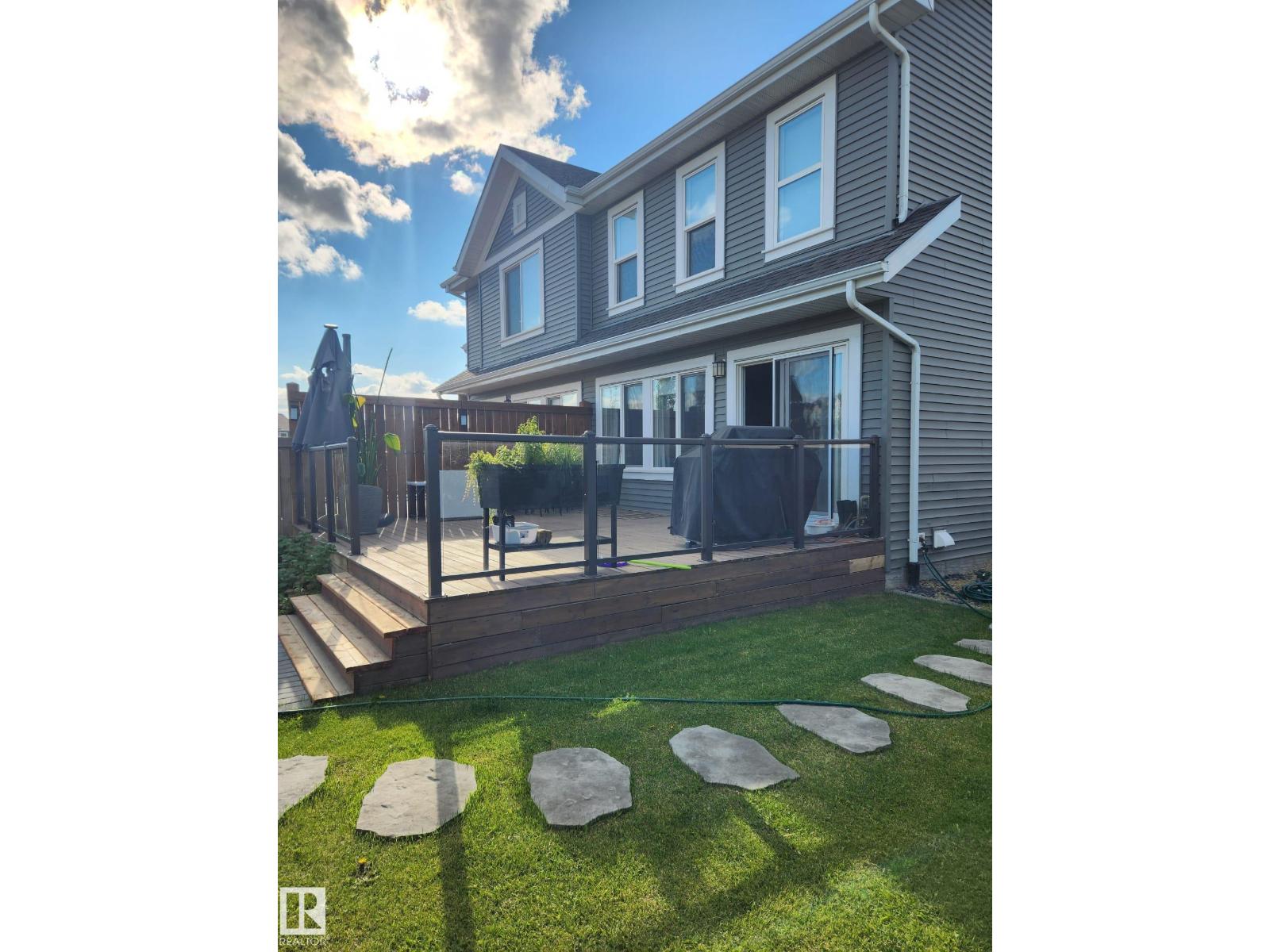 Photo 21 of 2333 82 St Sw, Edmonton AB