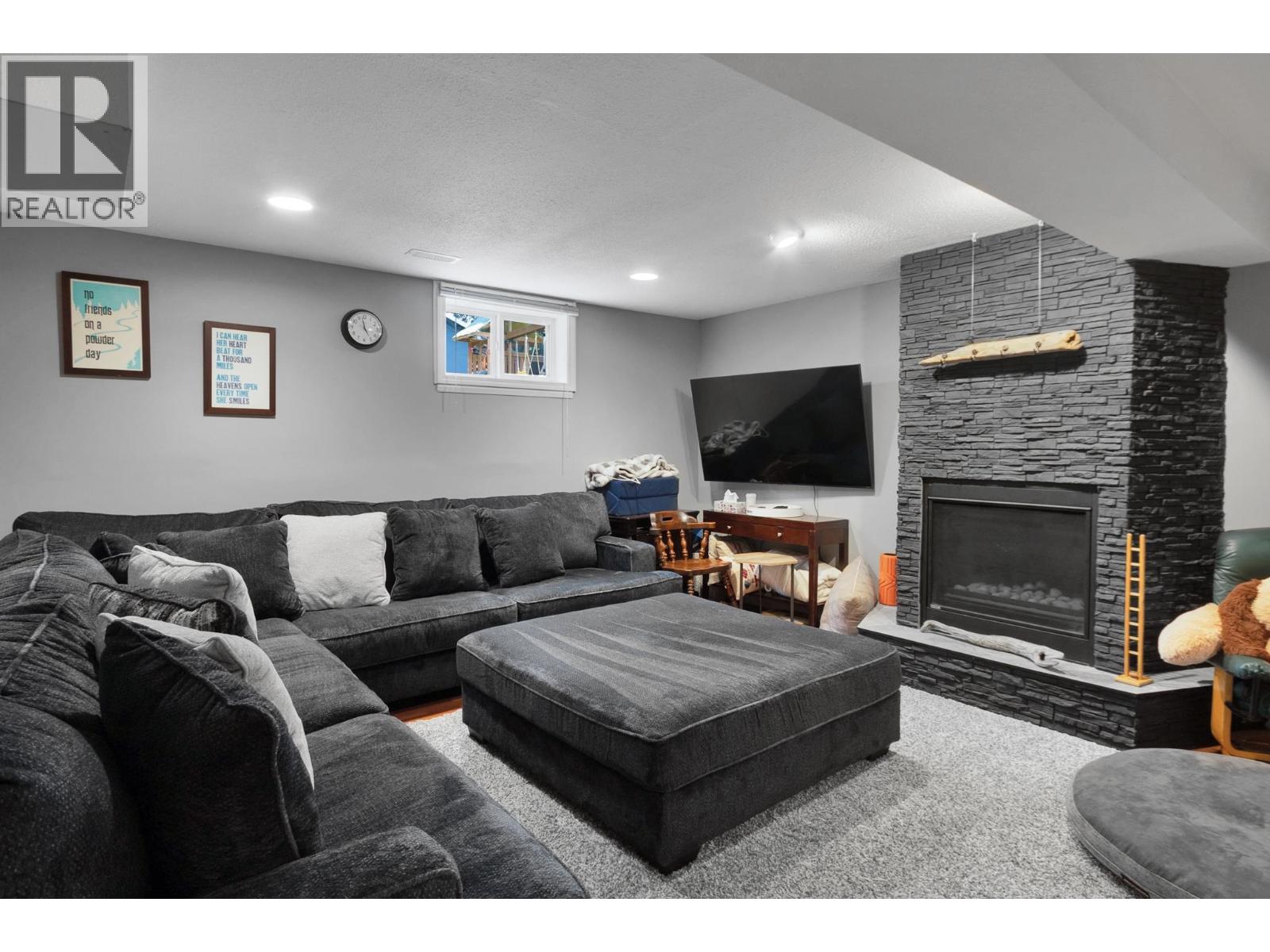 Photo 16 of 7725 Kingsley Crescent, Prince George BC