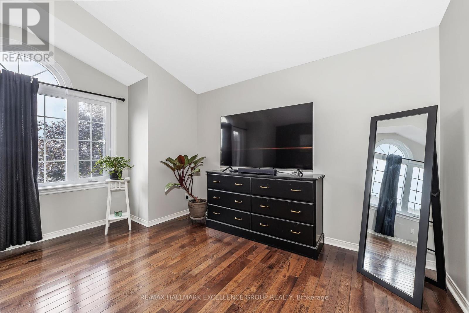 Photo 28 of 2677 Chamberland Street, Clarencerockland ON