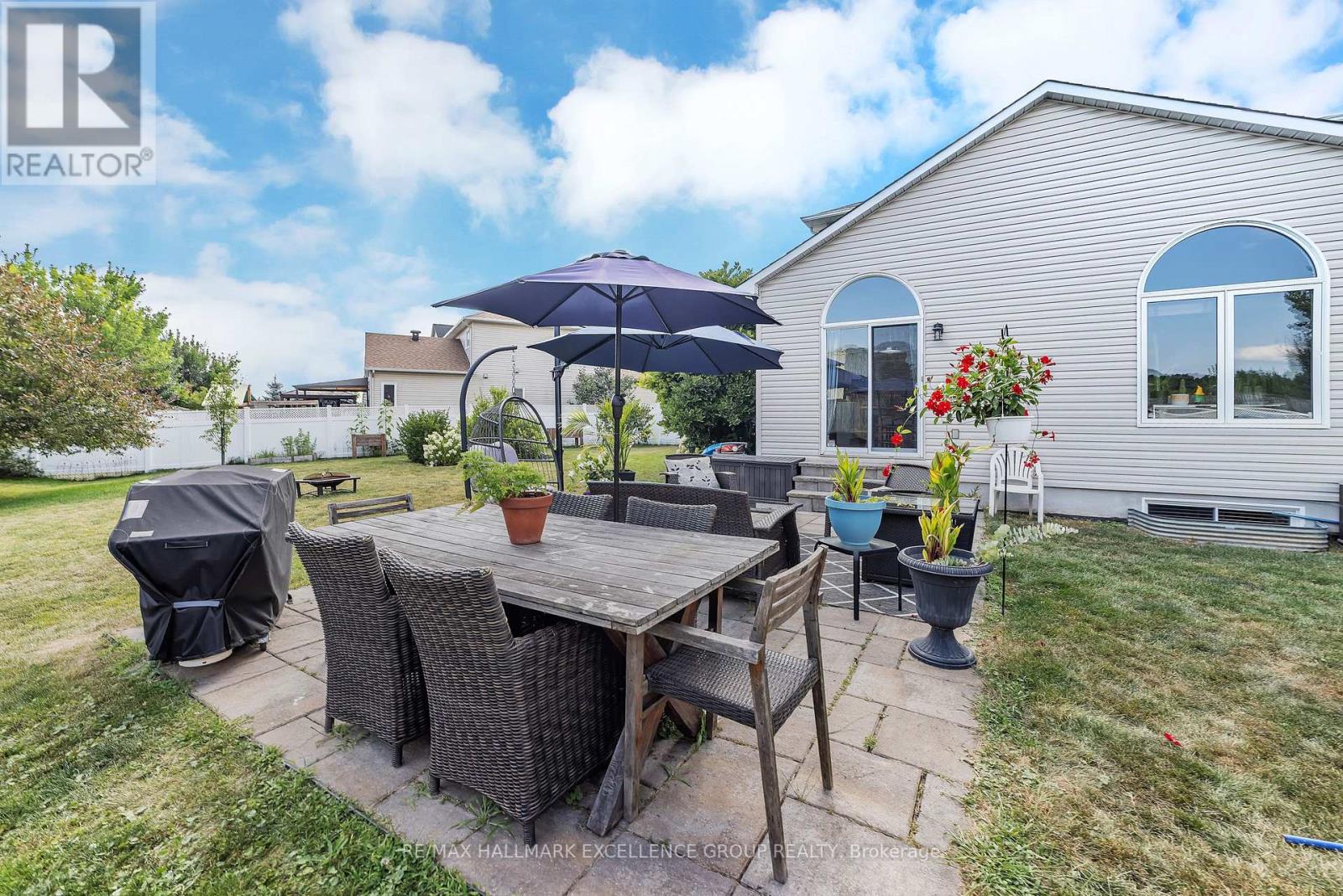 Photo 42 of 2677 Chamberland Street, Clarencerockland ON