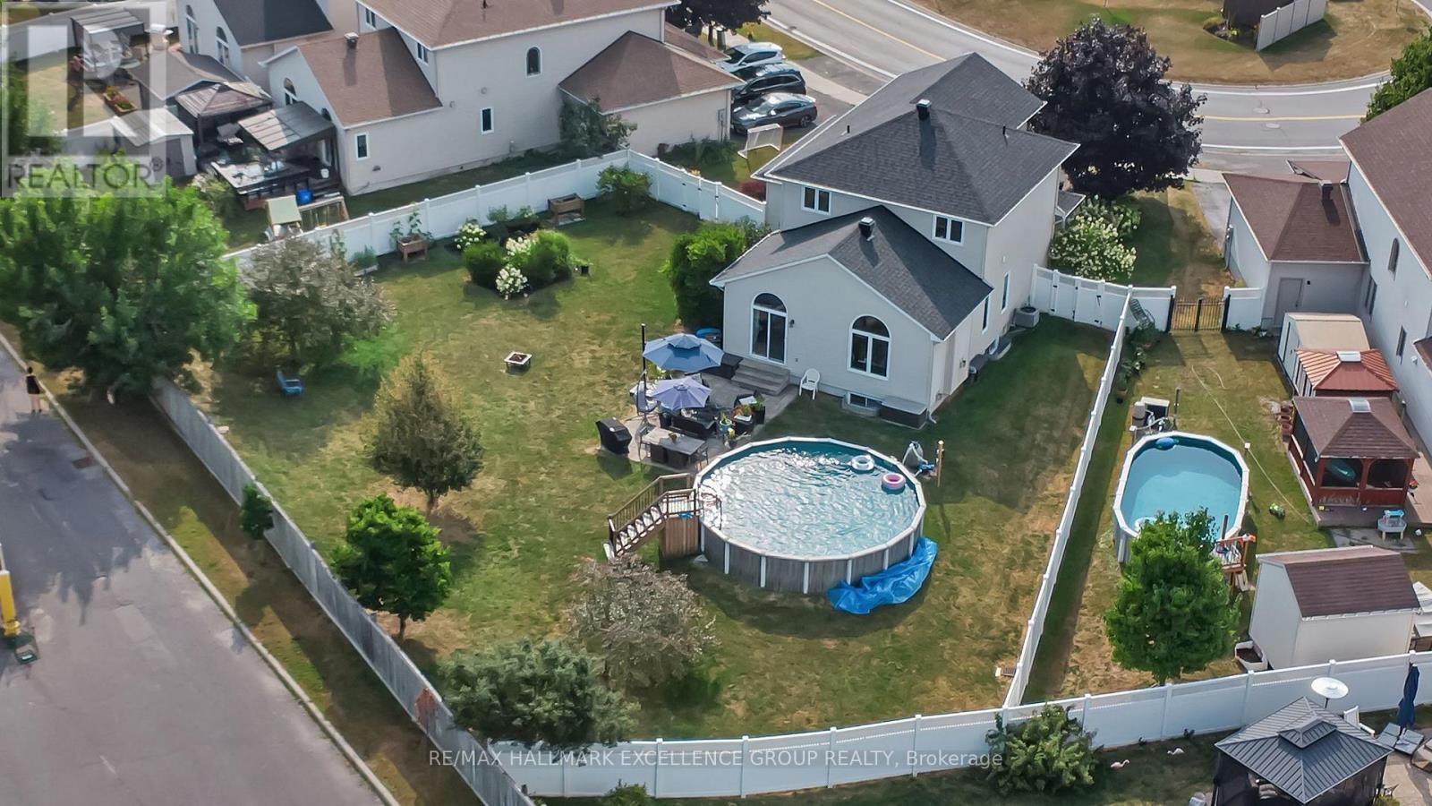 Photo 31 of 2677 Chamberland Street, Clarencerockland ON