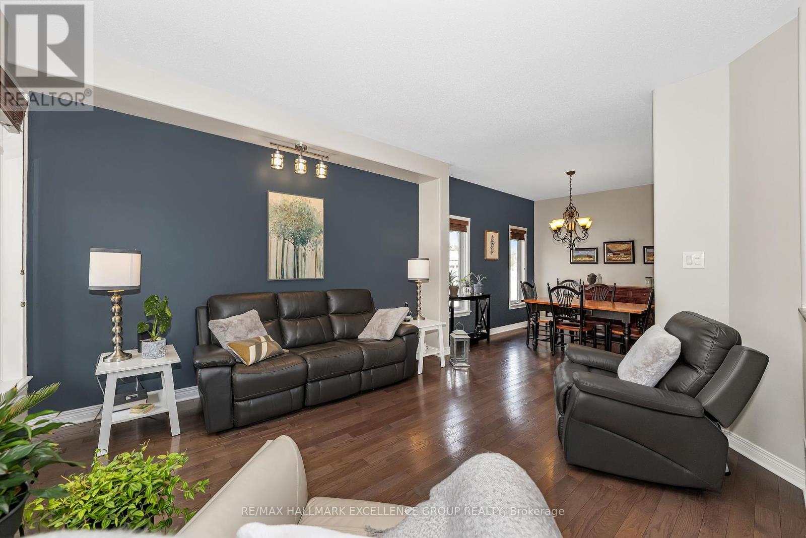 Photo 37 of 2677 Chamberland Street, Clarencerockland ON