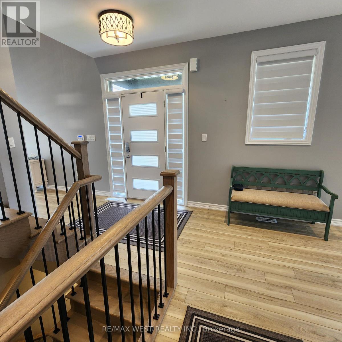 Single Family House for Sale in  WELCH LANE Hamilton (Mountview) 
