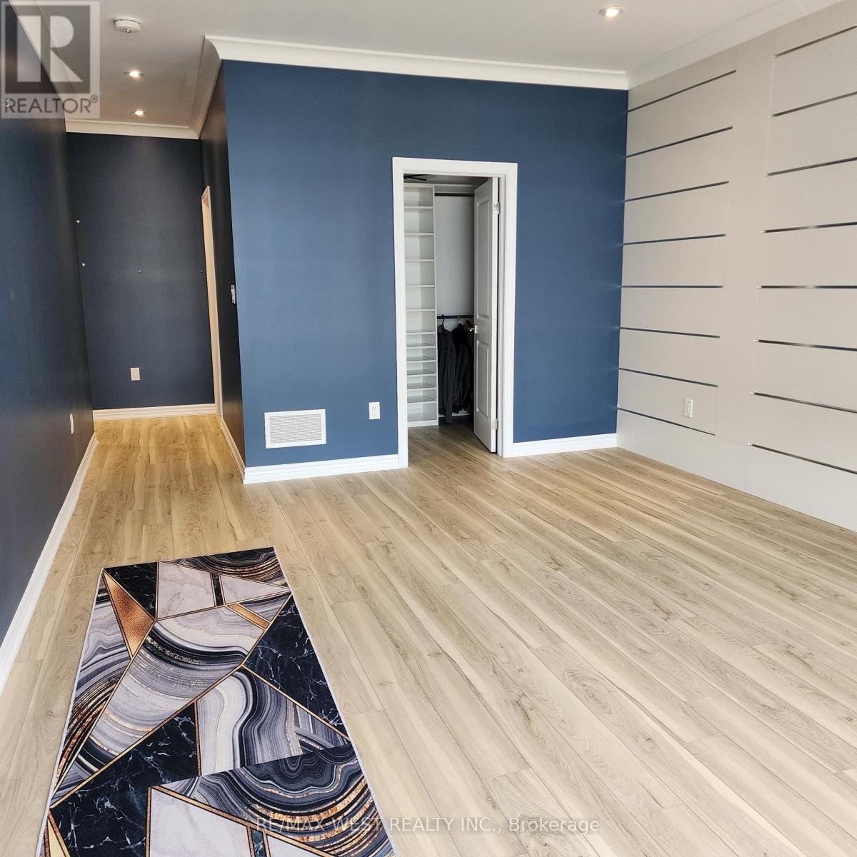 Single Family House for Sale in  WELCH LANE Hamilton (Mountview) 