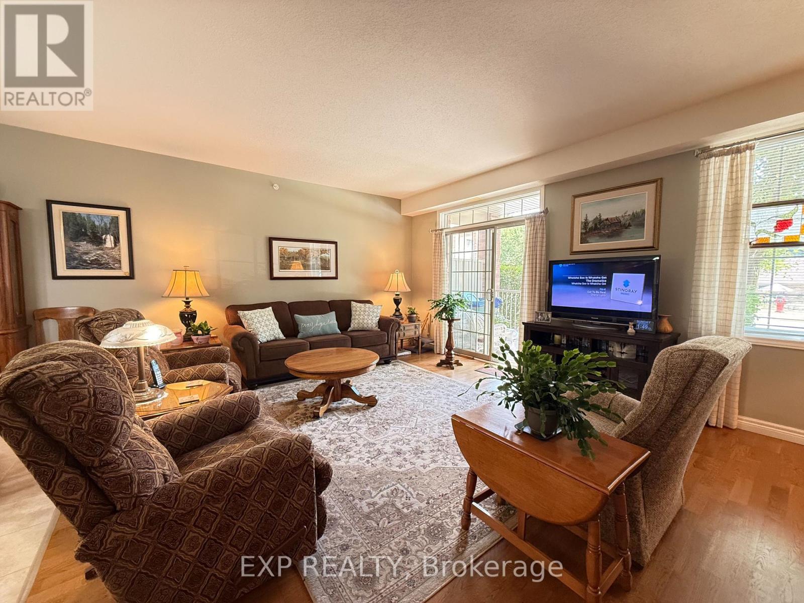 Photo 1 of 103 20 Station Square, Centre Wellington ON