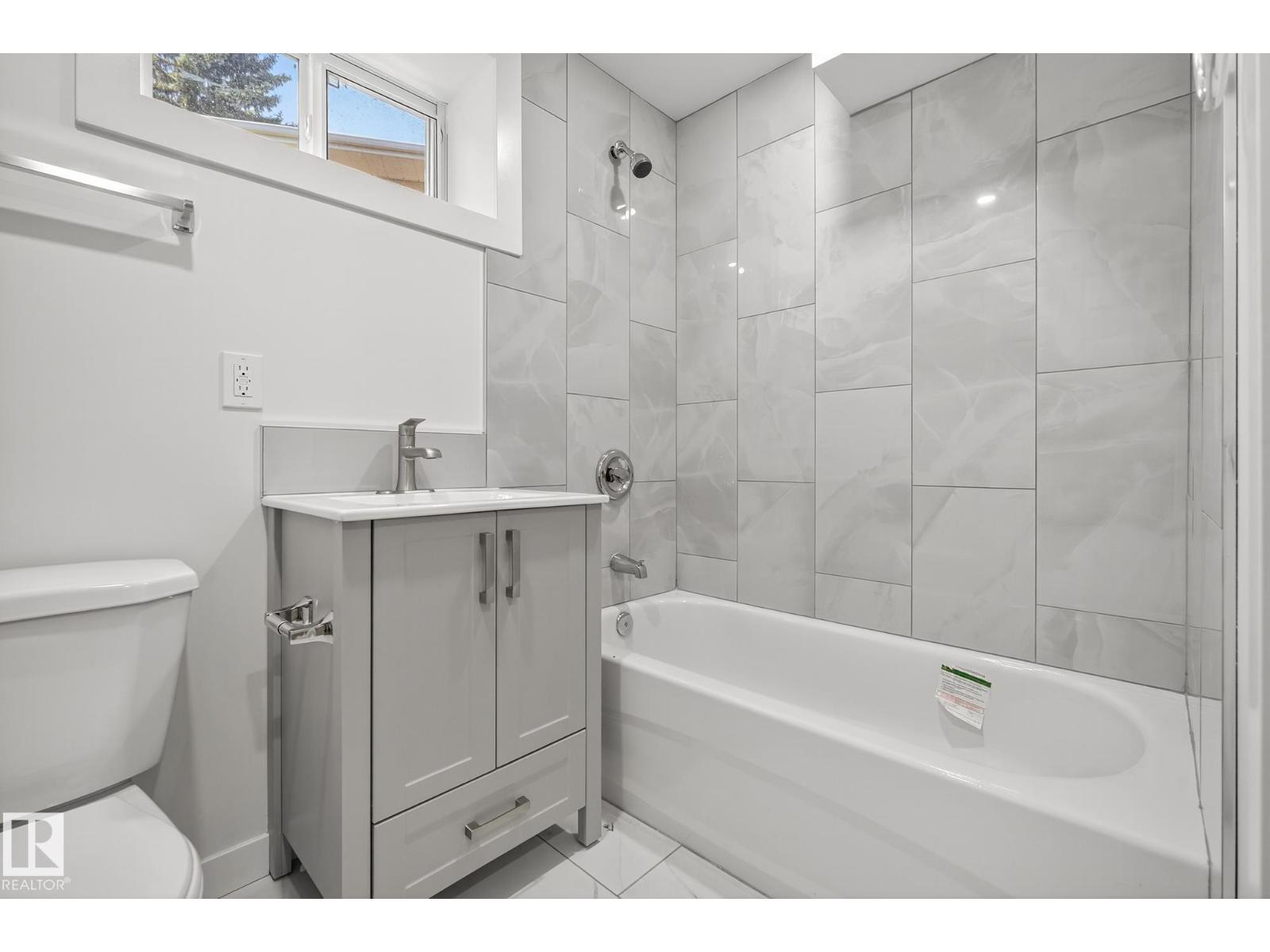 Photo 27 of 10403 65 Av Nw, Edmonton AB