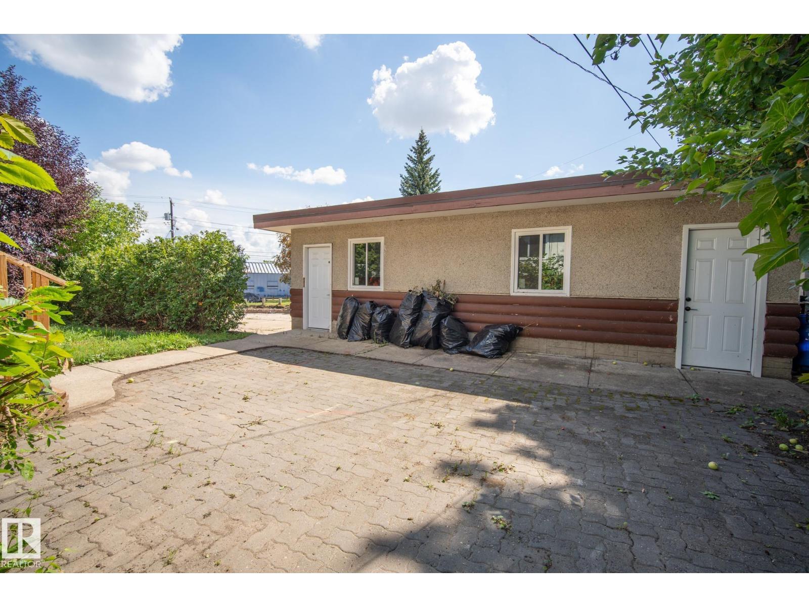 Photo 43 of 10403 65 Av Nw, Edmonton AB