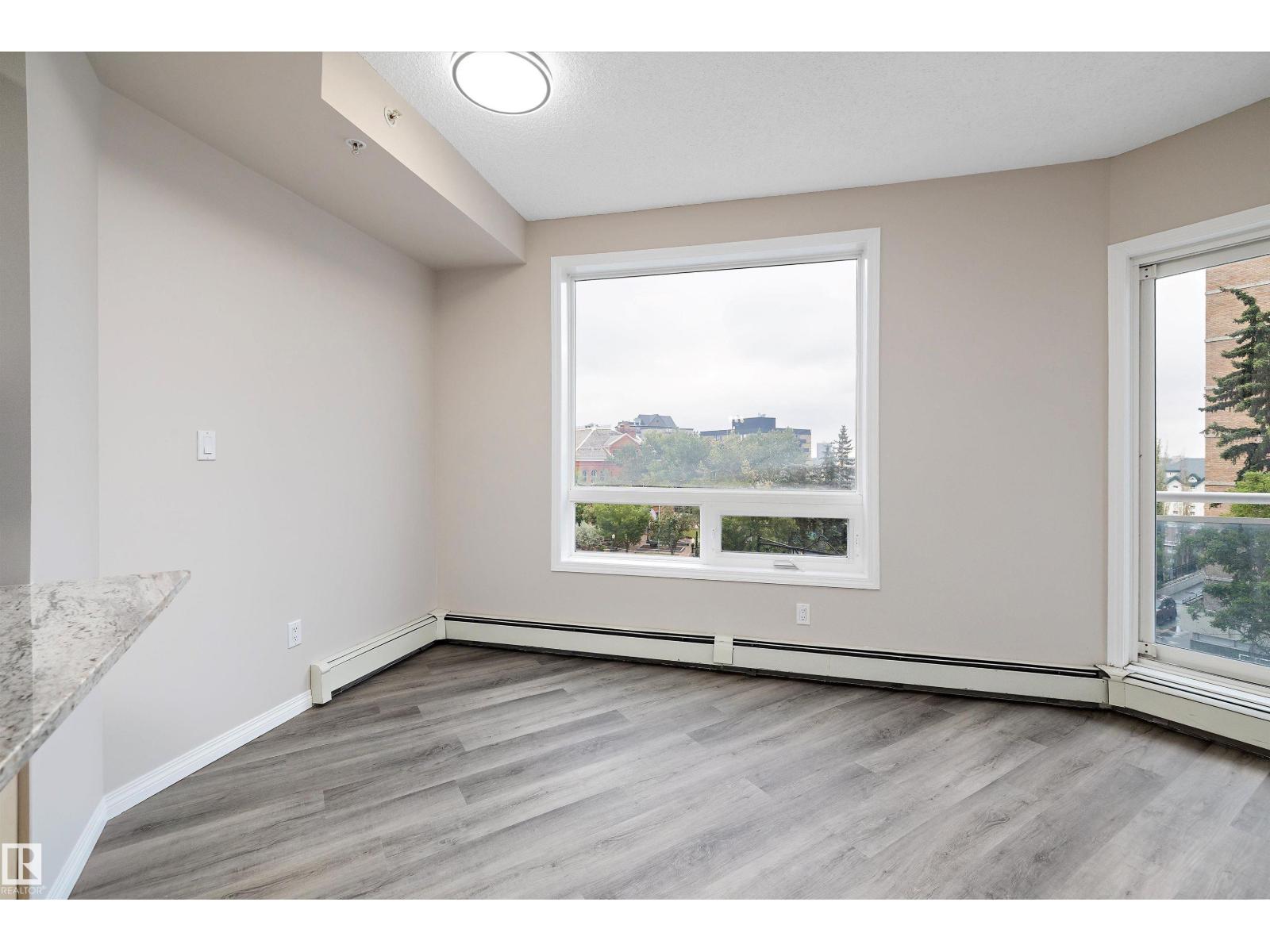 Photo 3 of 503 10504 99 Av Nw, Edmonton AB