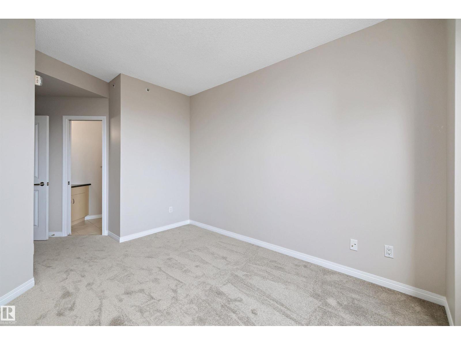 Photo 14 of 503 10504 99 Av Nw, Edmonton AB