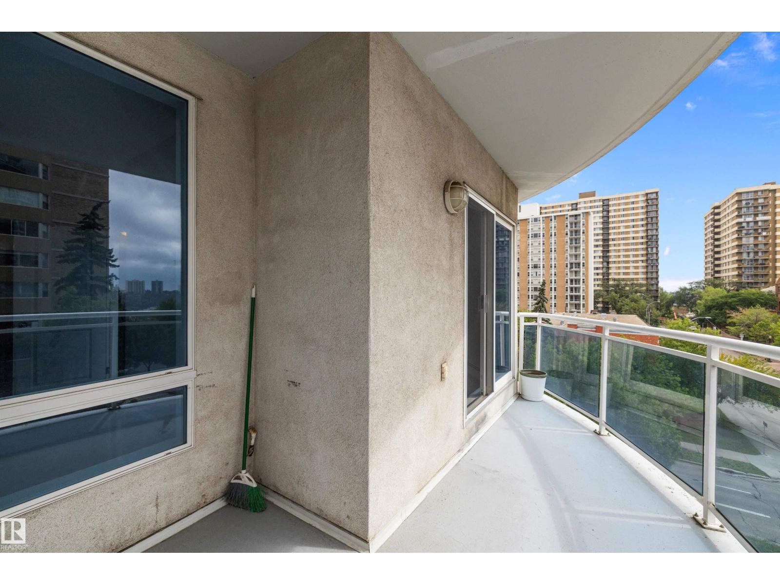 Photo 22 of 503 10504 99 Av Nw, Edmonton AB