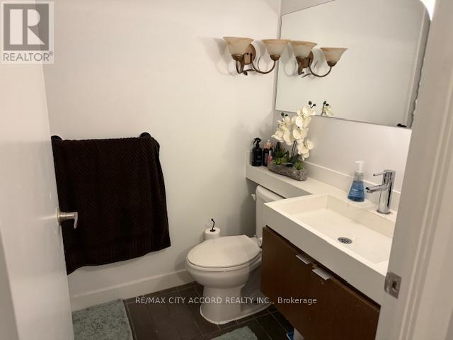 Photo 1 of 1009 4 K Spadina Avenue, Toronto ON
