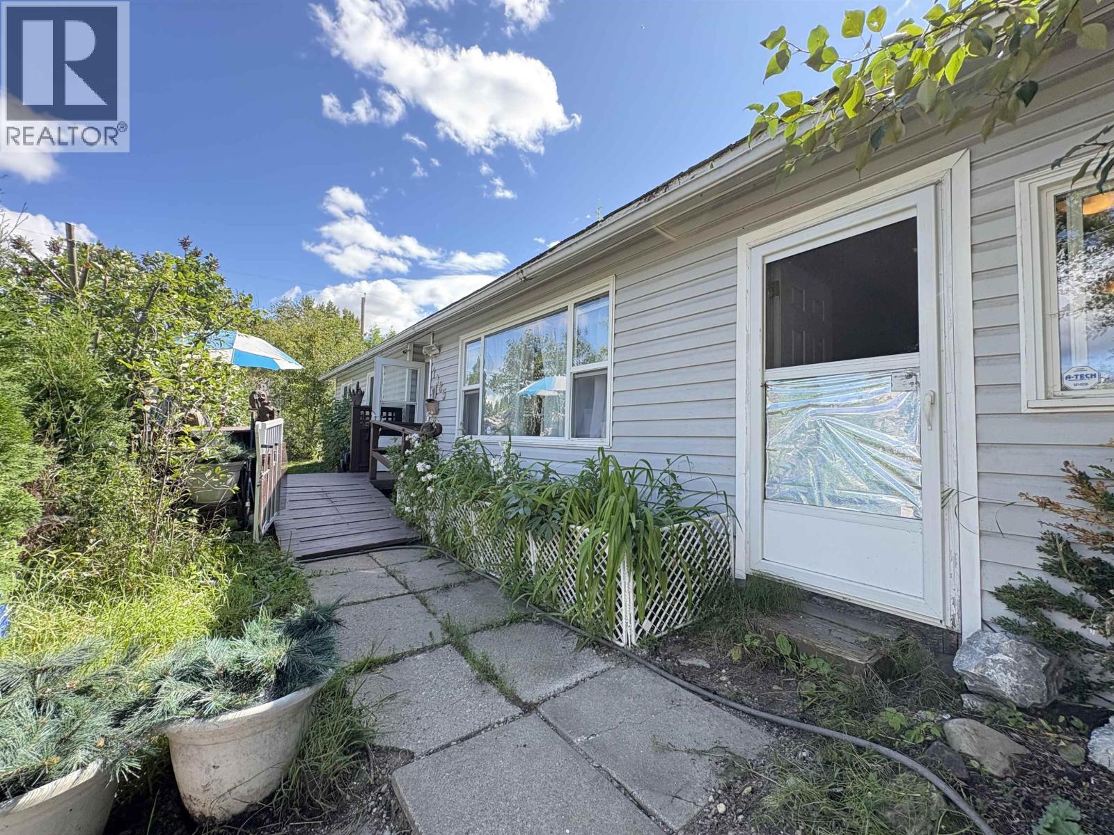 1385 MILBURN AVENUE - 1