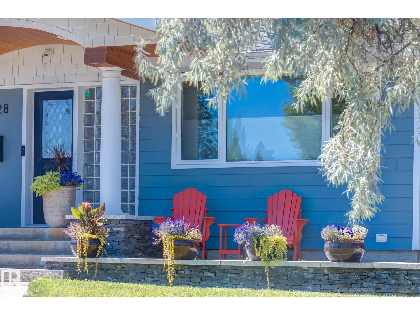 Photo 24 of 9728 141 St Nw, Edmonton AB