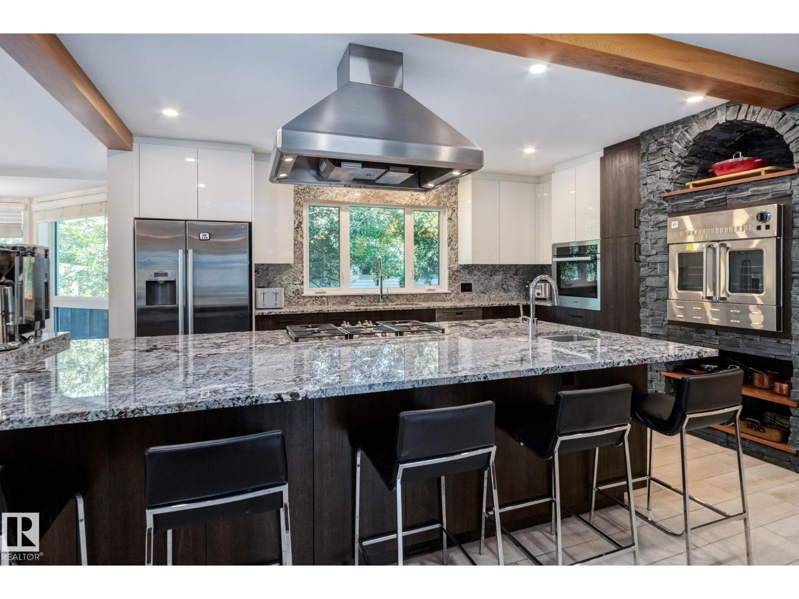 Photo 53 of 9728 141 St Nw, Edmonton AB