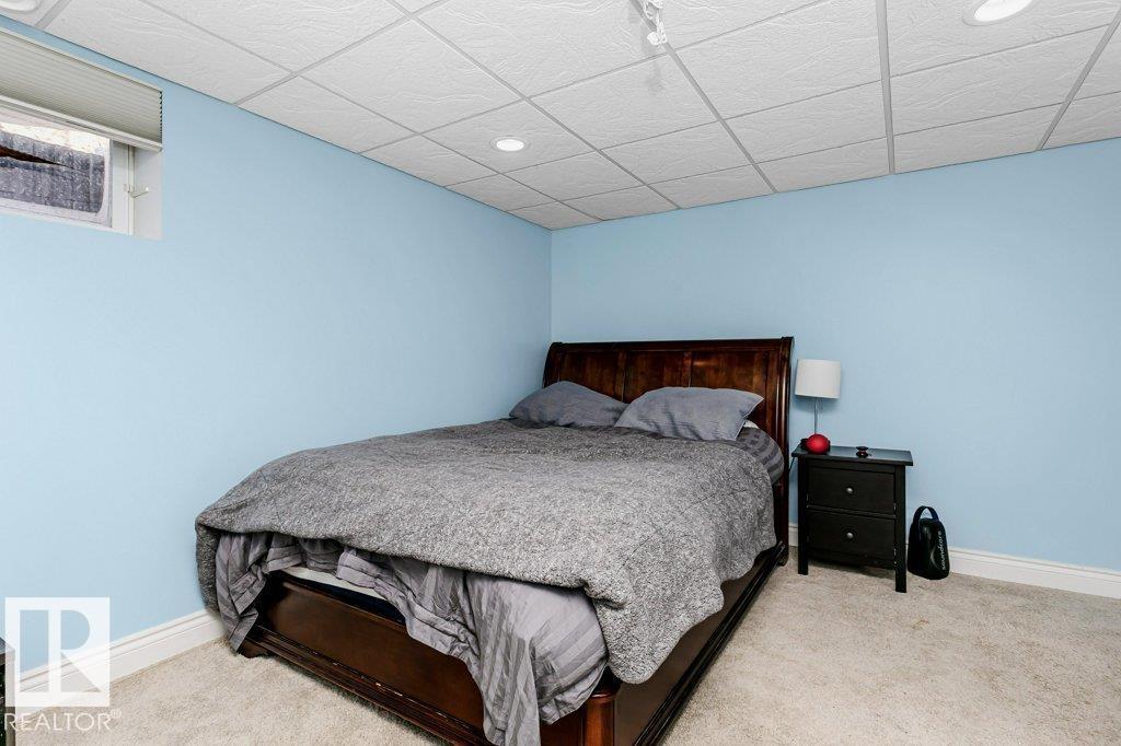Photo 39 of 9728 141 St Nw, Edmonton AB
