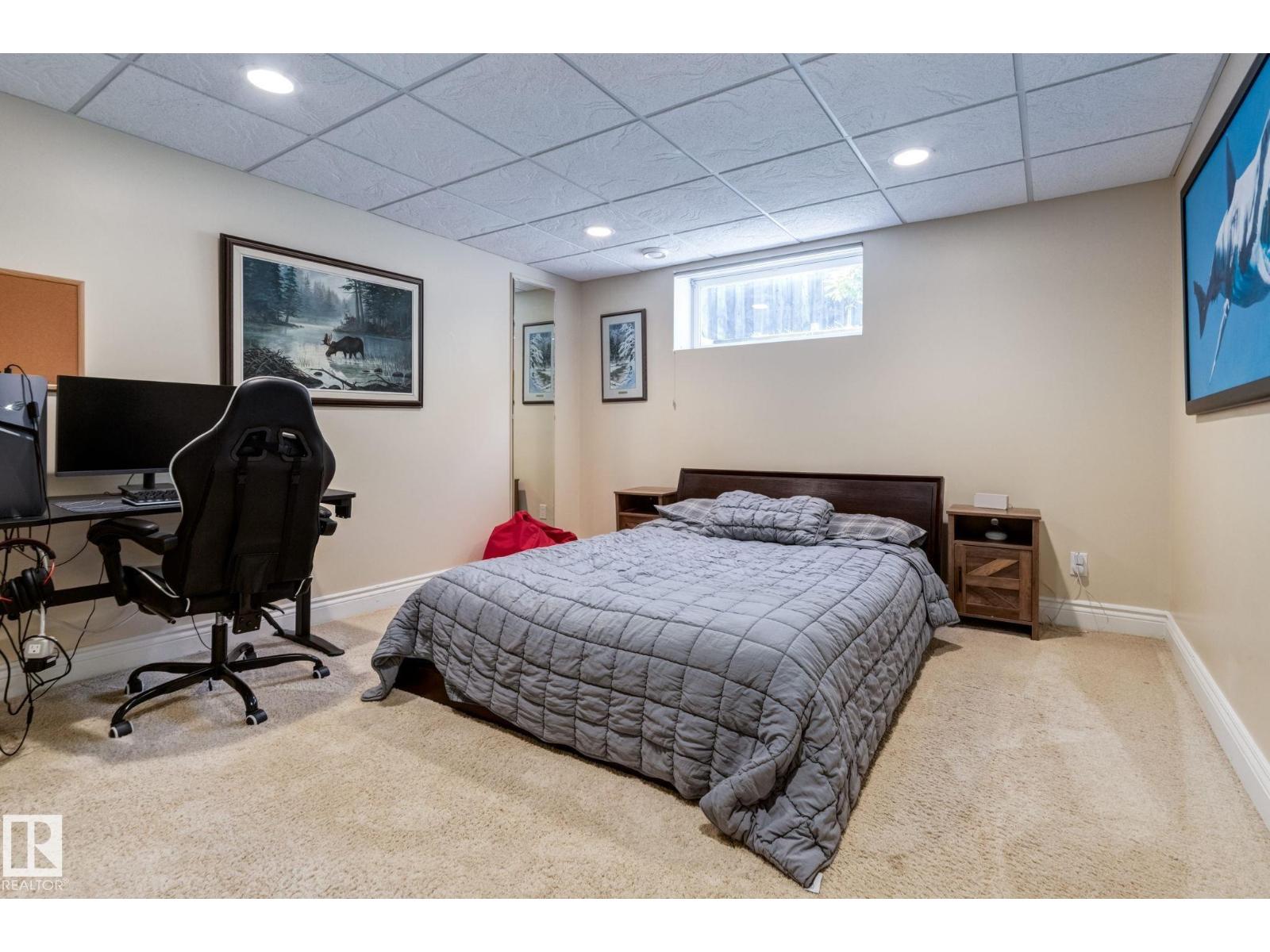 Photo 52 of 9728 141 St Nw, Edmonton AB
