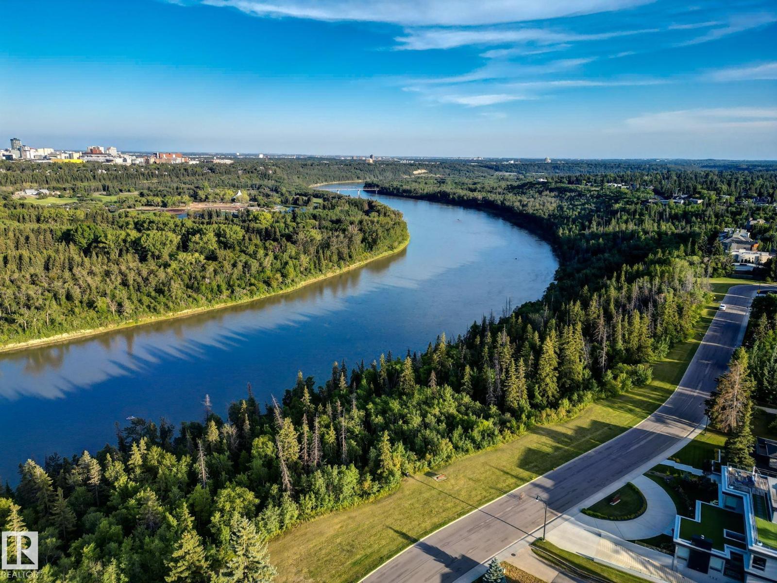 Photo 33 of 9728 141 St Nw, Edmonton AB