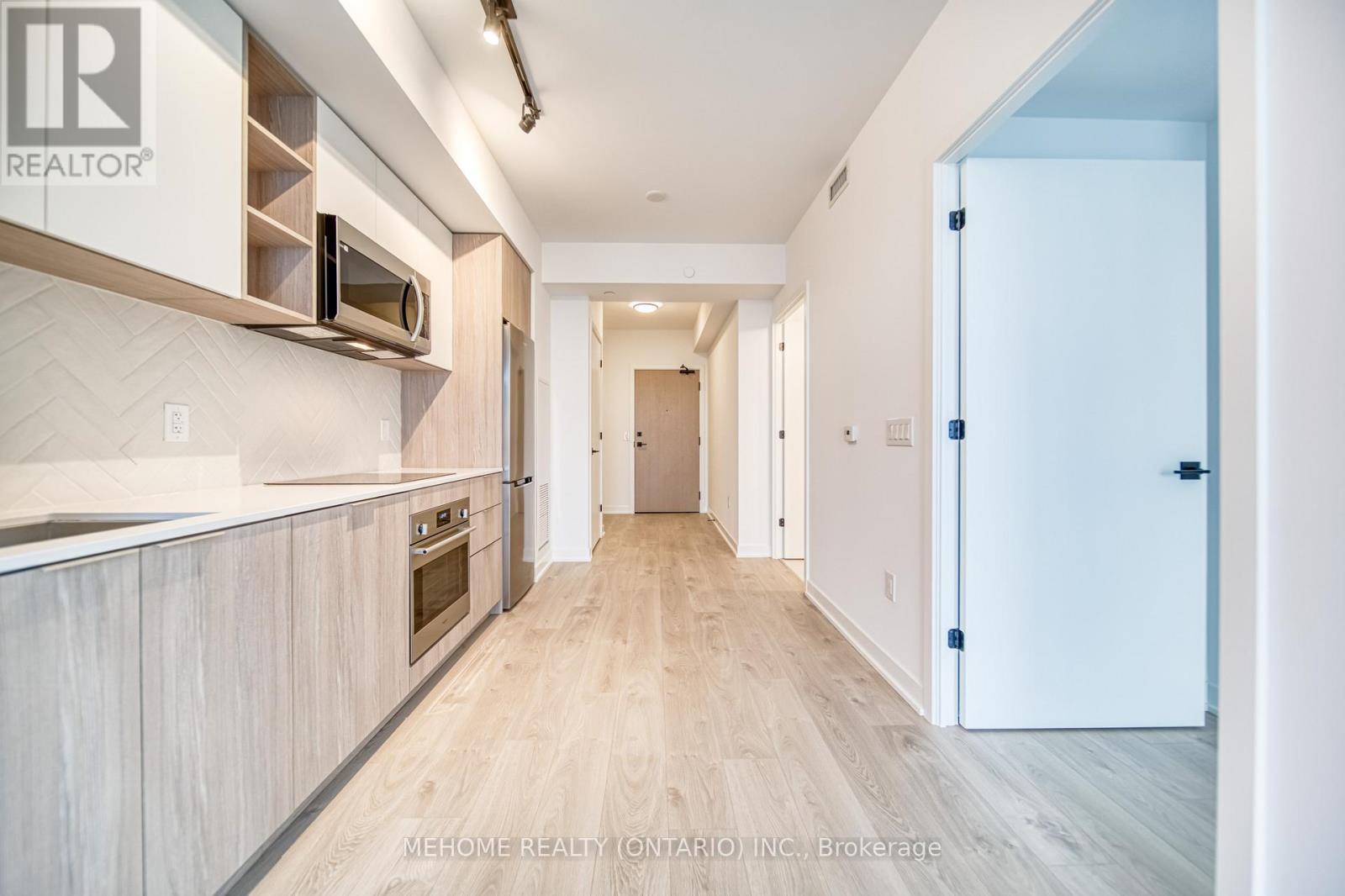 Photo 10 of 1707 36 Zorra Street, Toronto ON