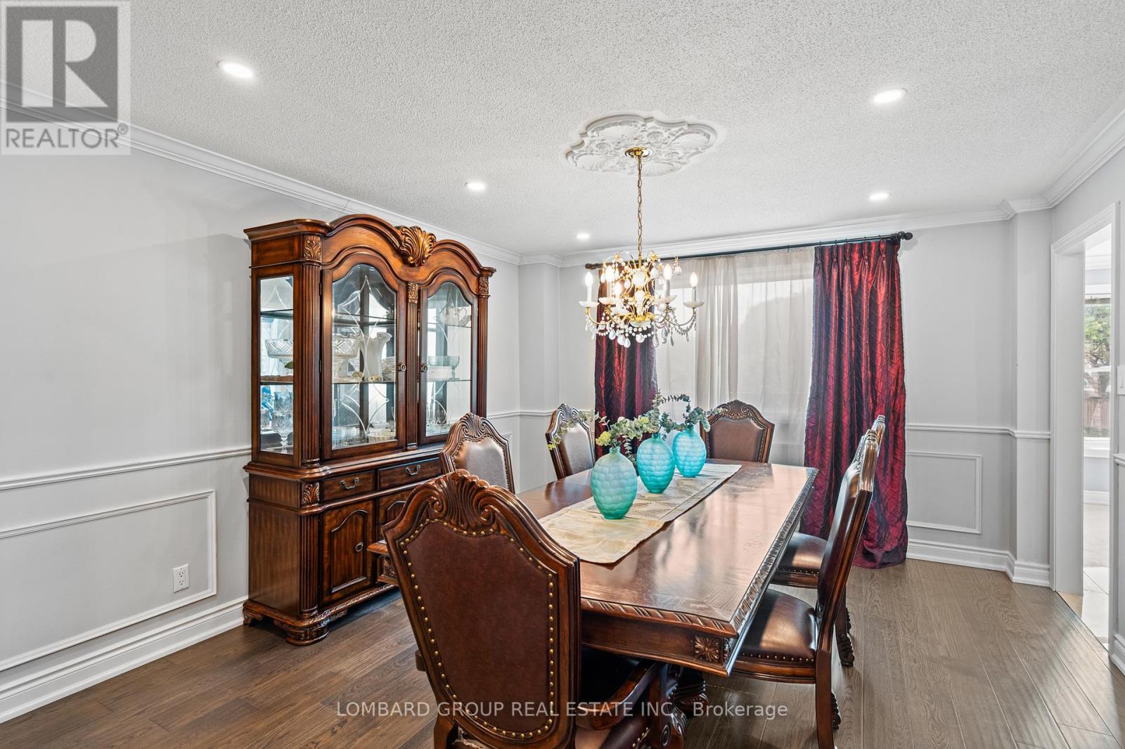 Photo 10 of 10 Whitmore Court, Brampton ON
