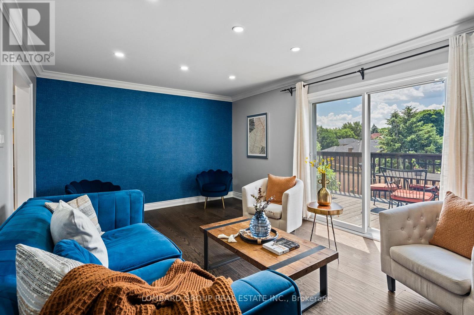 Photo 12 of 10 Whitmore Court, Brampton ON