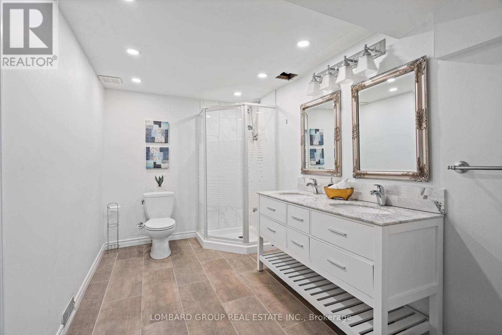 Photo 38 of 10 Whitmore Court, Brampton ON