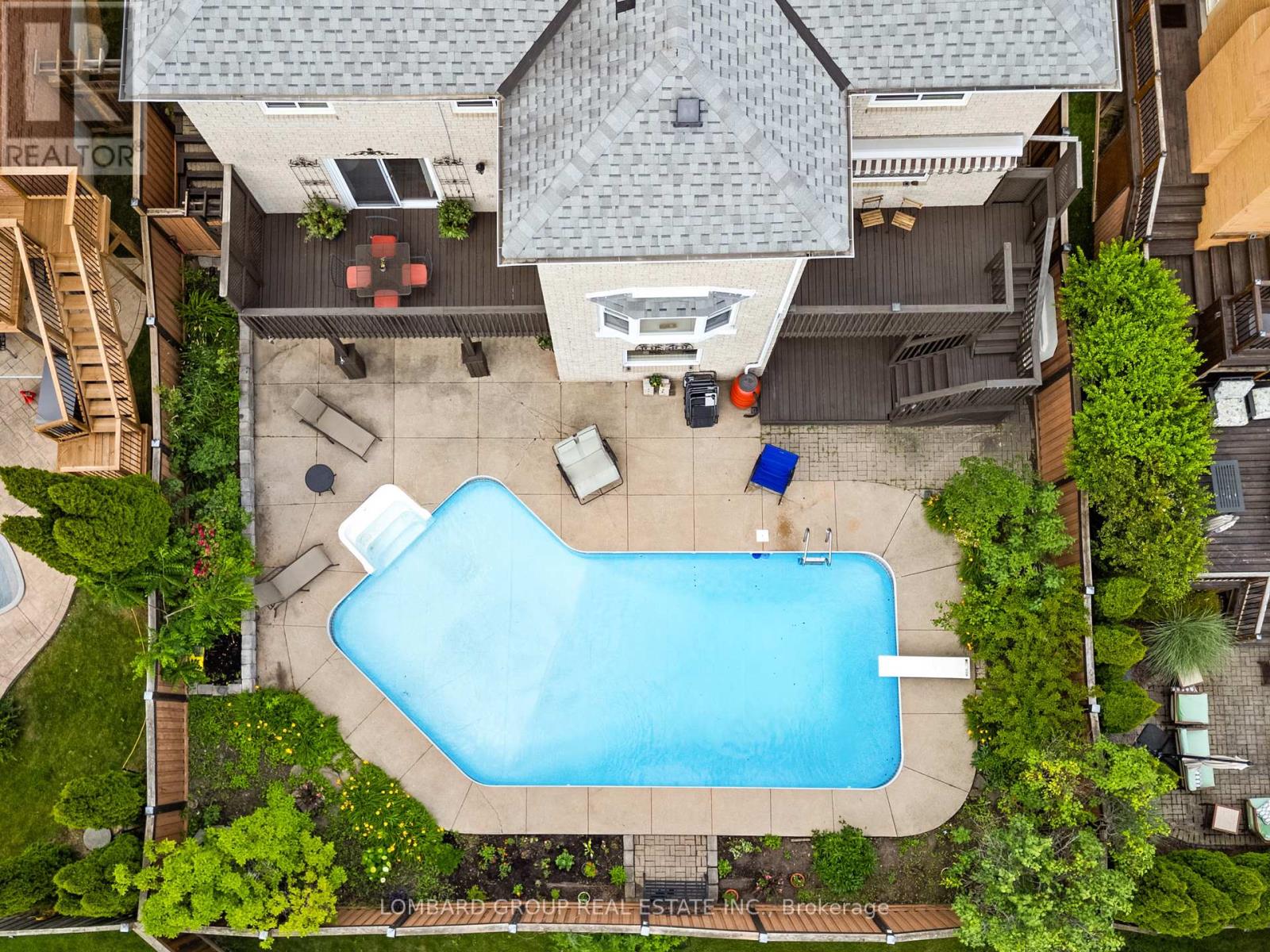 Photo 50 of 10 Whitmore Court, Brampton ON